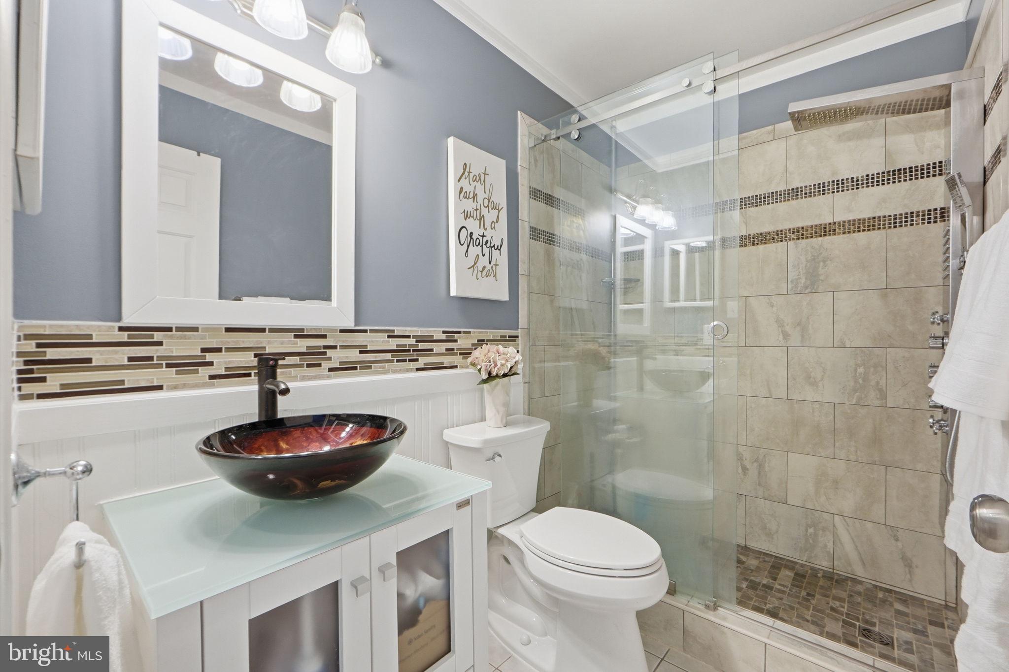 LONGWOOD KNOLLS - Residential