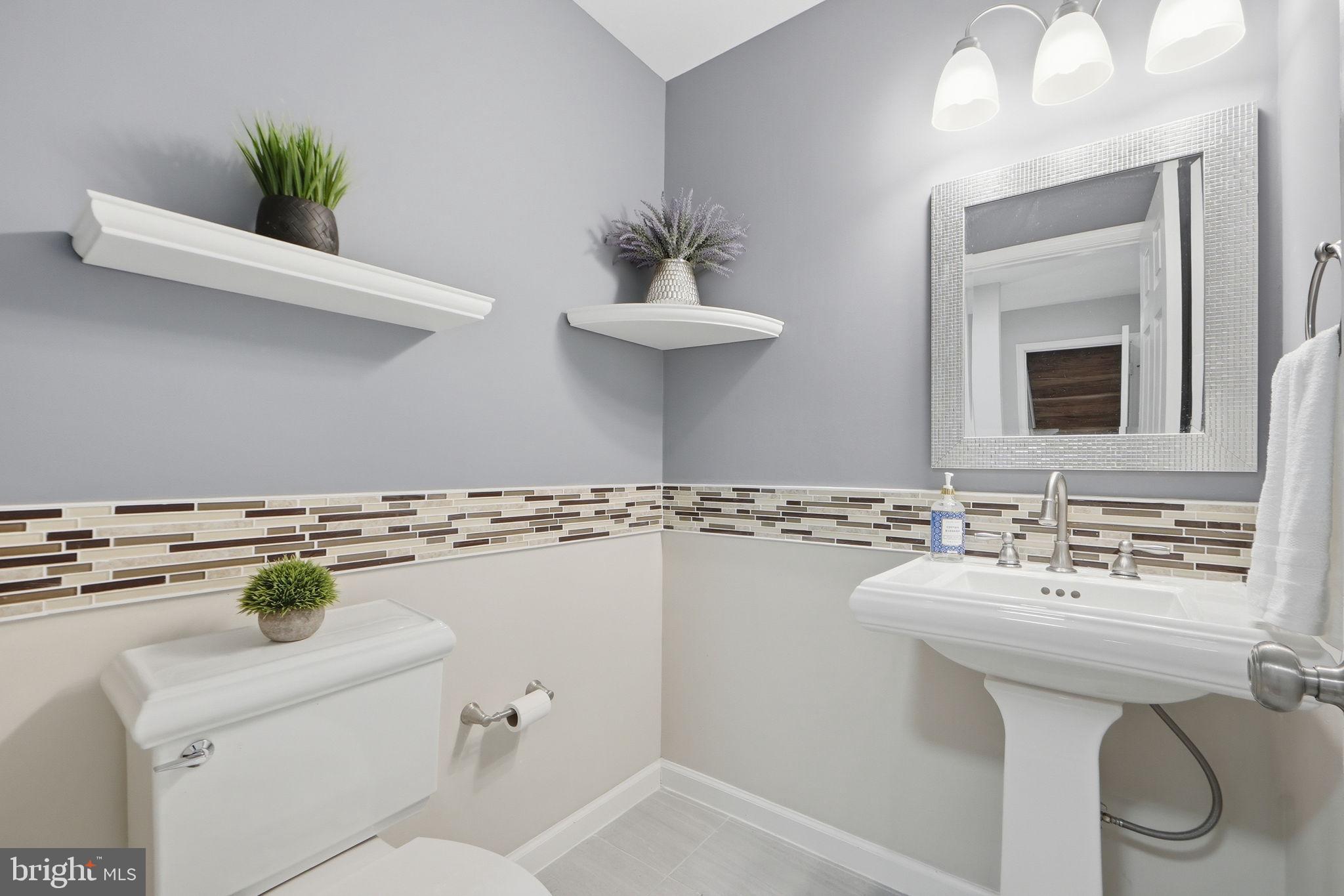 LONGWOOD KNOLLS - Residential