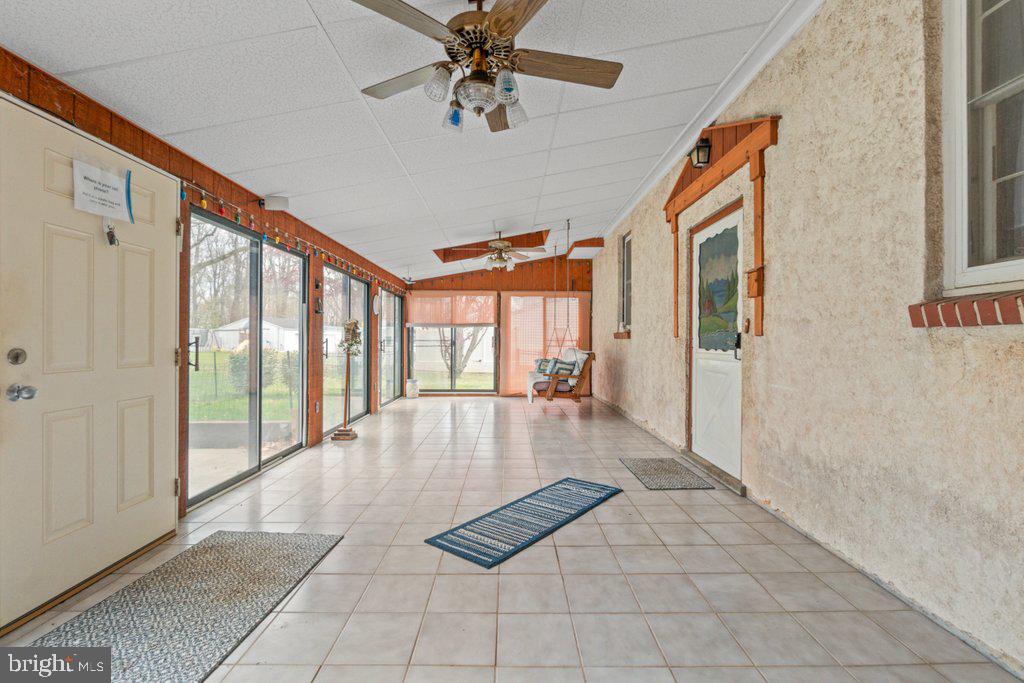 FREELAND - Residential