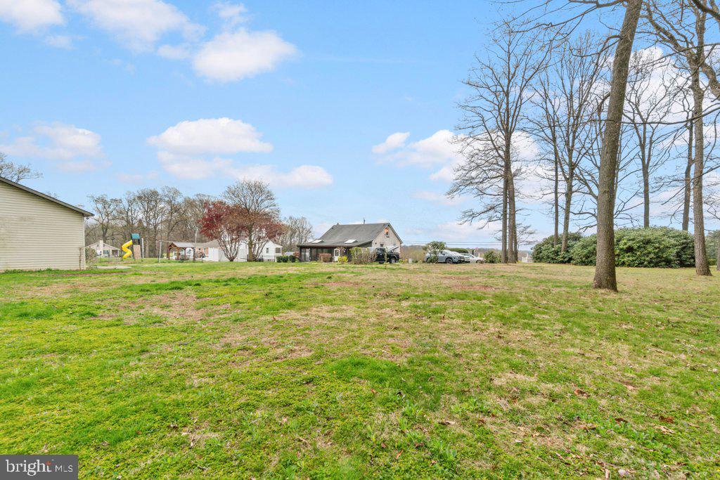 FREELAND - Residential