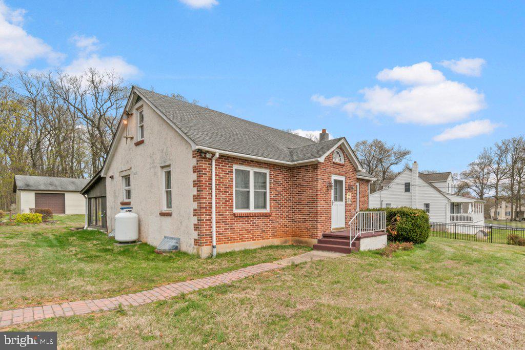 FREELAND - Residential