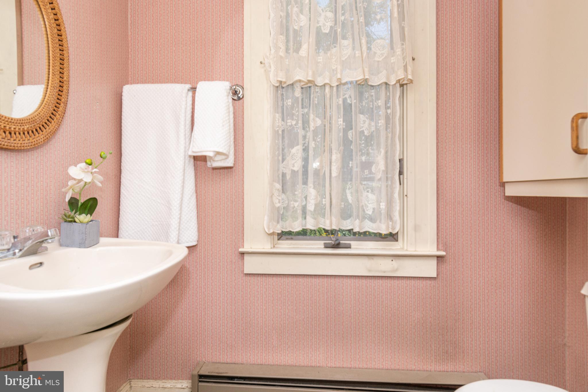 OAKENSHAWE - Residential