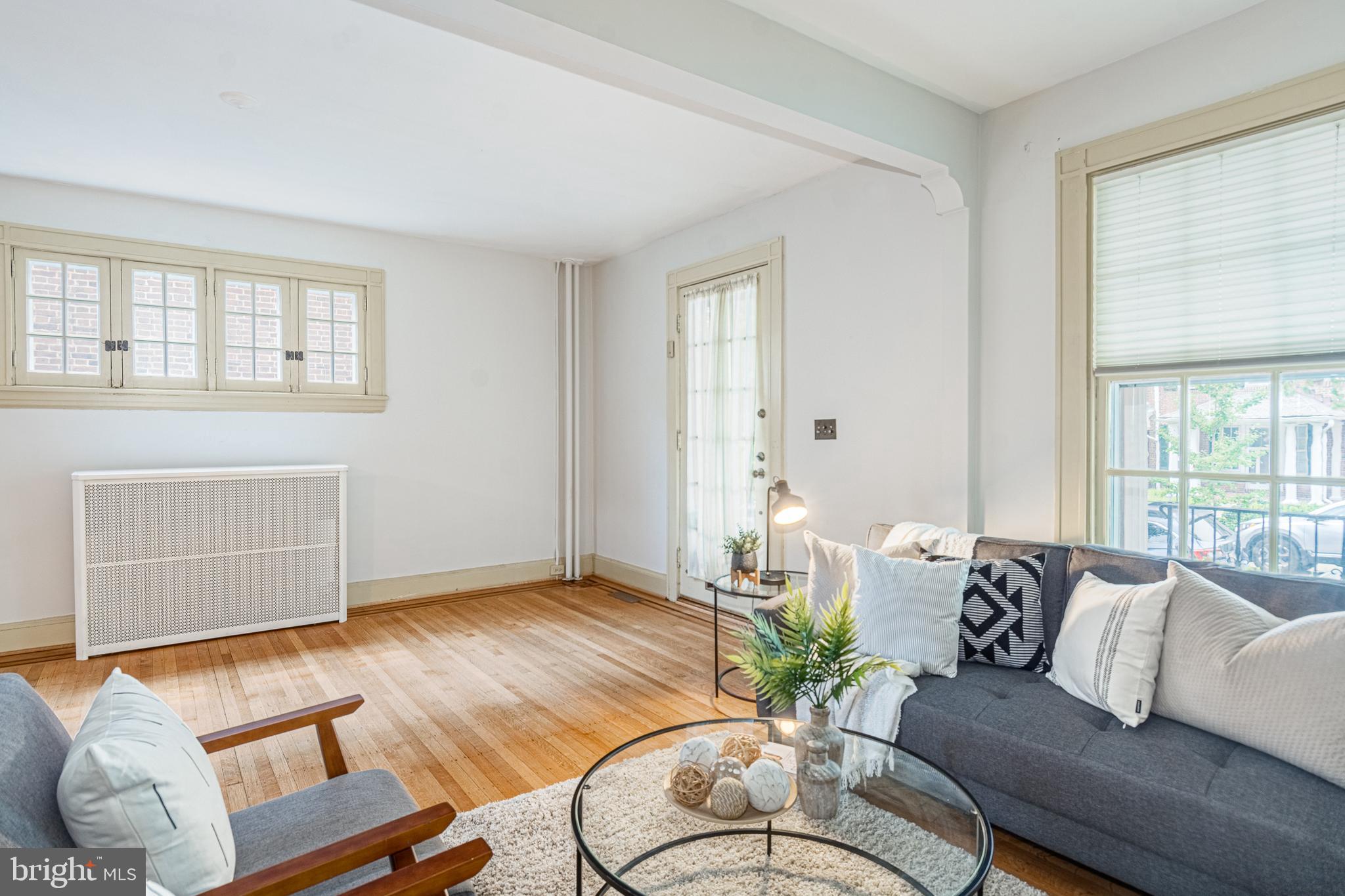 OAKENSHAWE - Residential