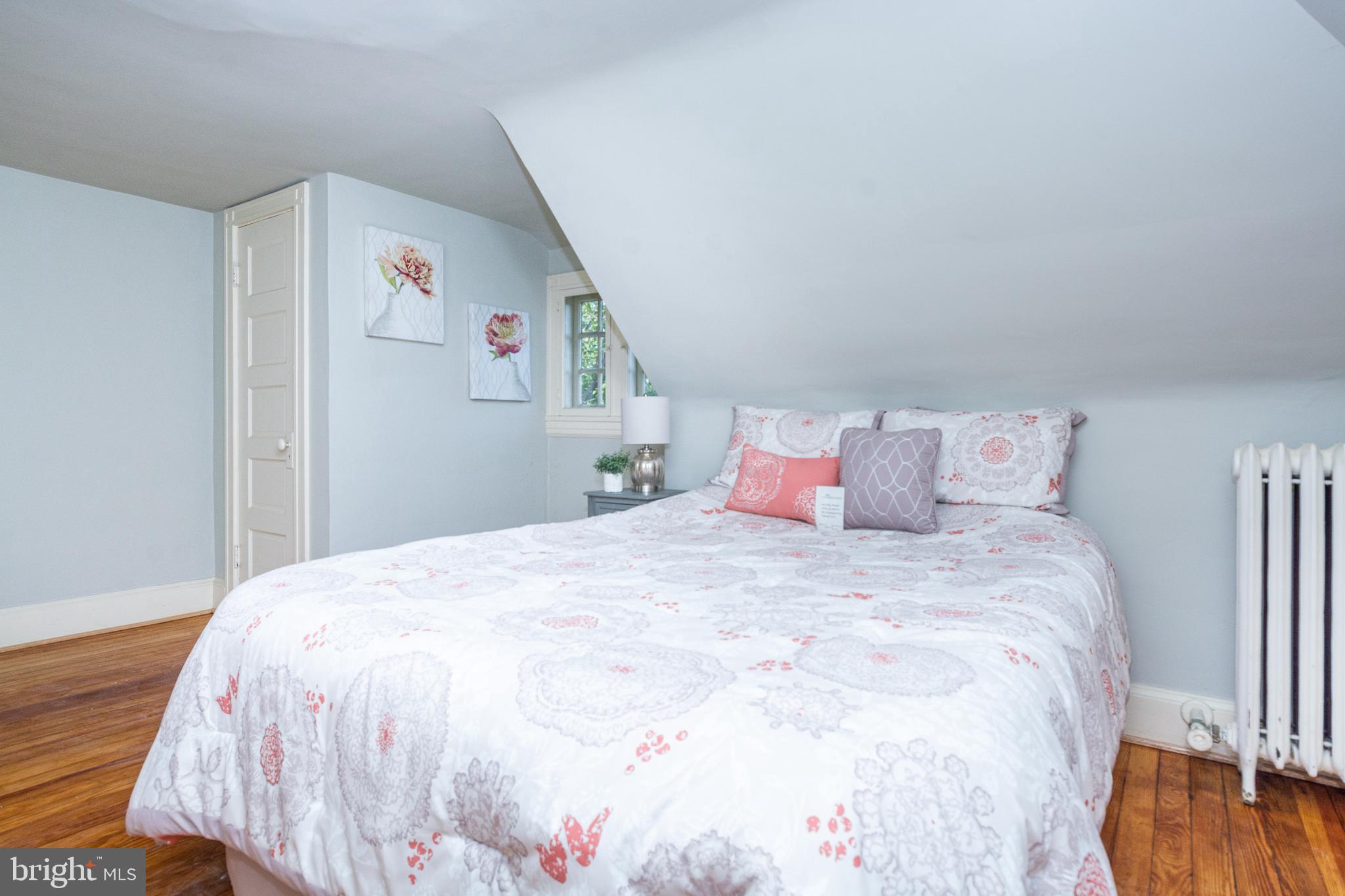 OAKENSHAWE - Residential