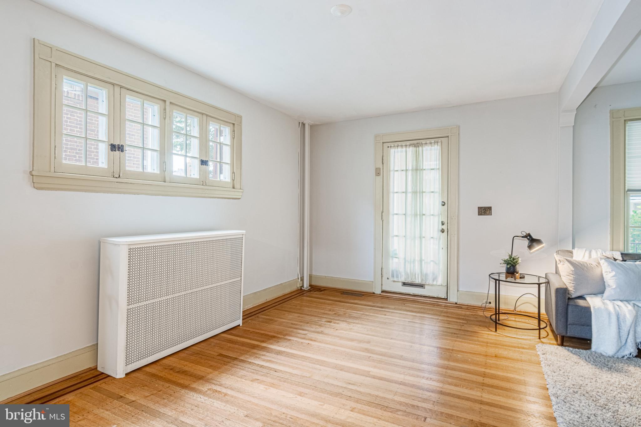 OAKENSHAWE - Residential