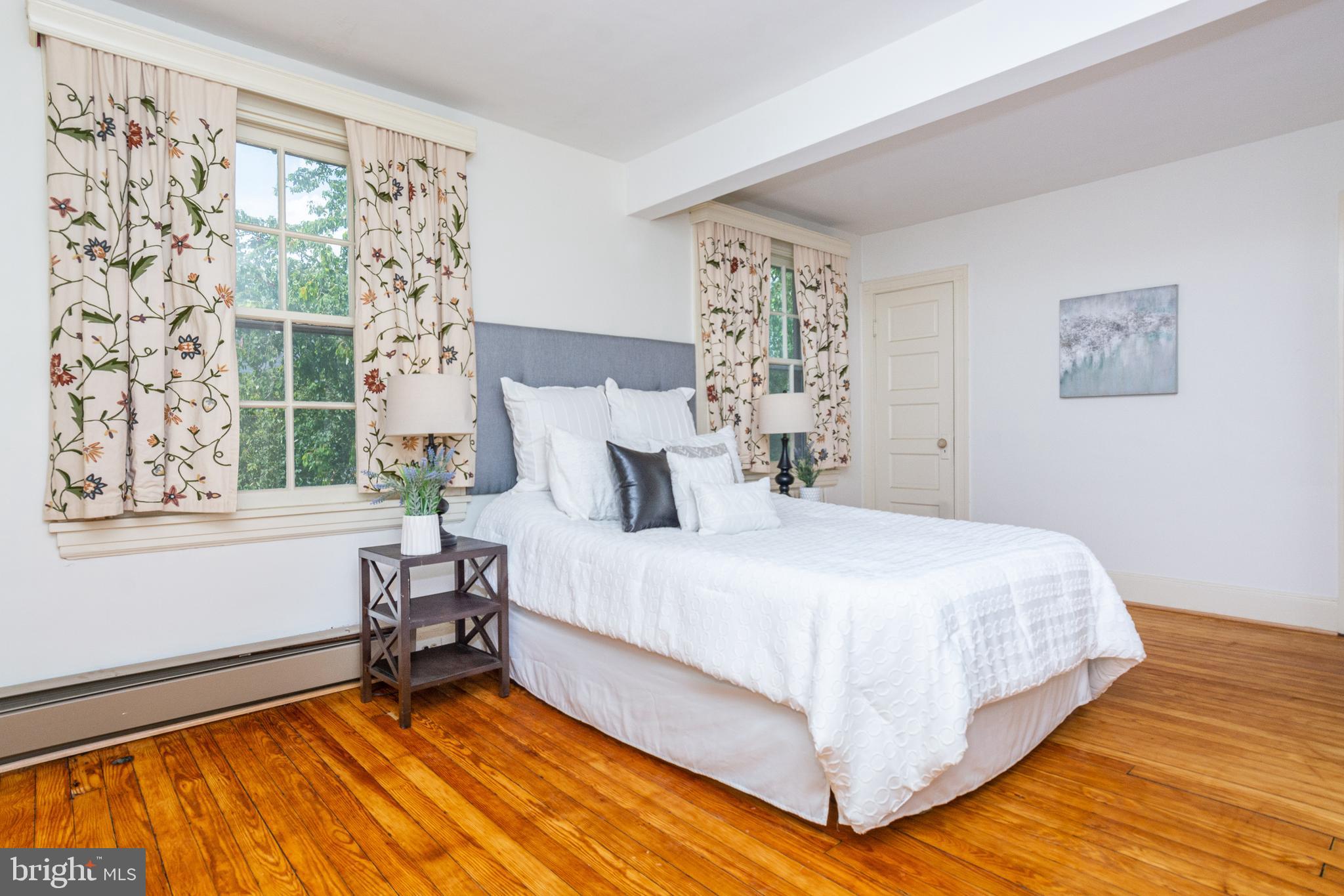 OAKENSHAWE - Residential