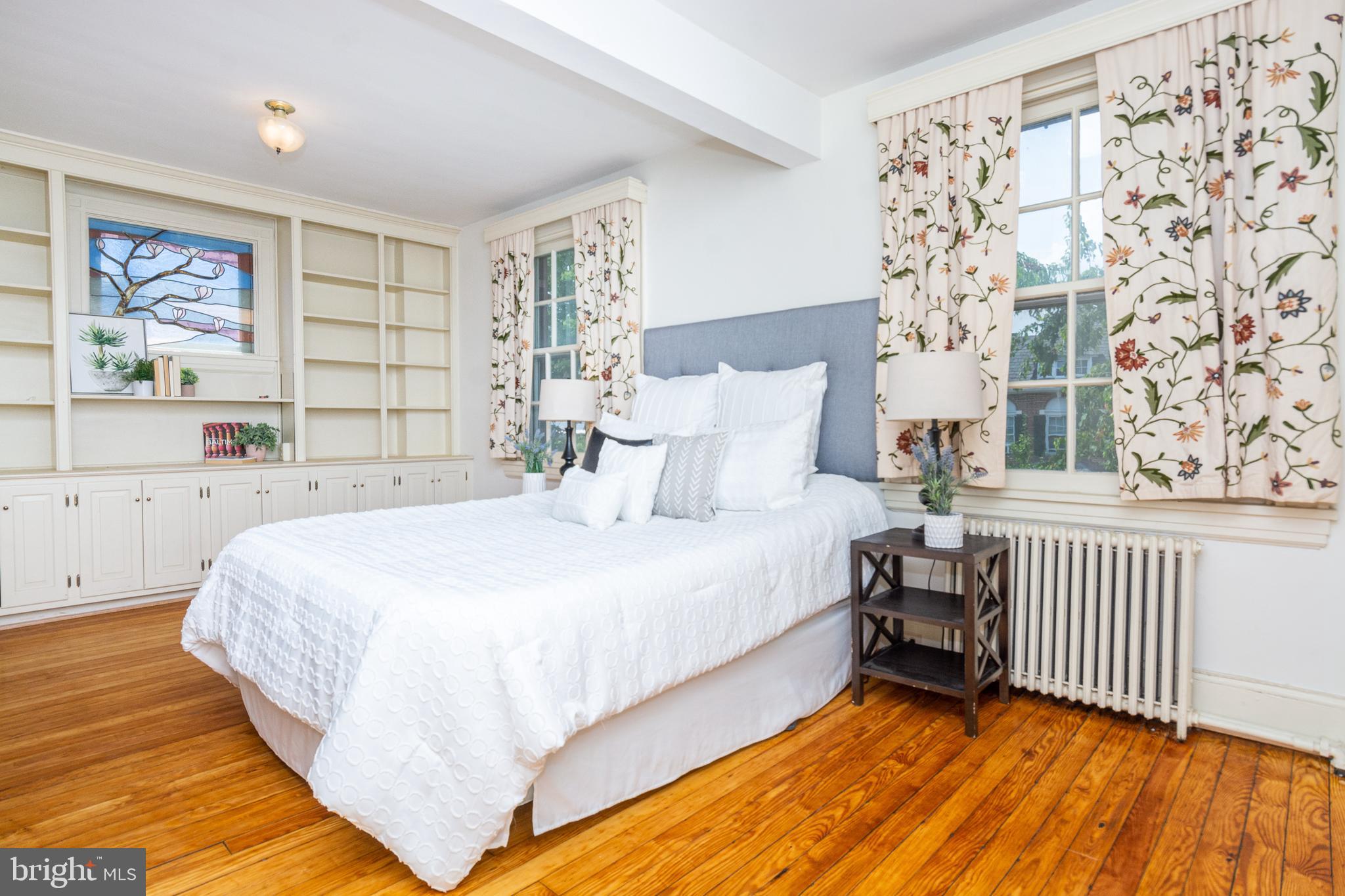 OAKENSHAWE - Residential