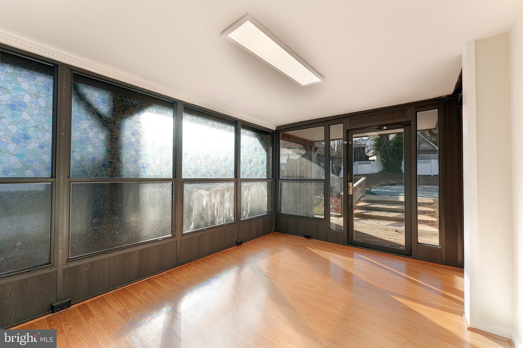 ROCKWOOD - Residential