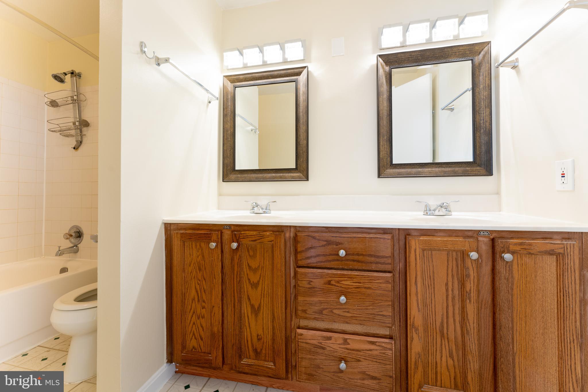 ROCKWOOD - Residential