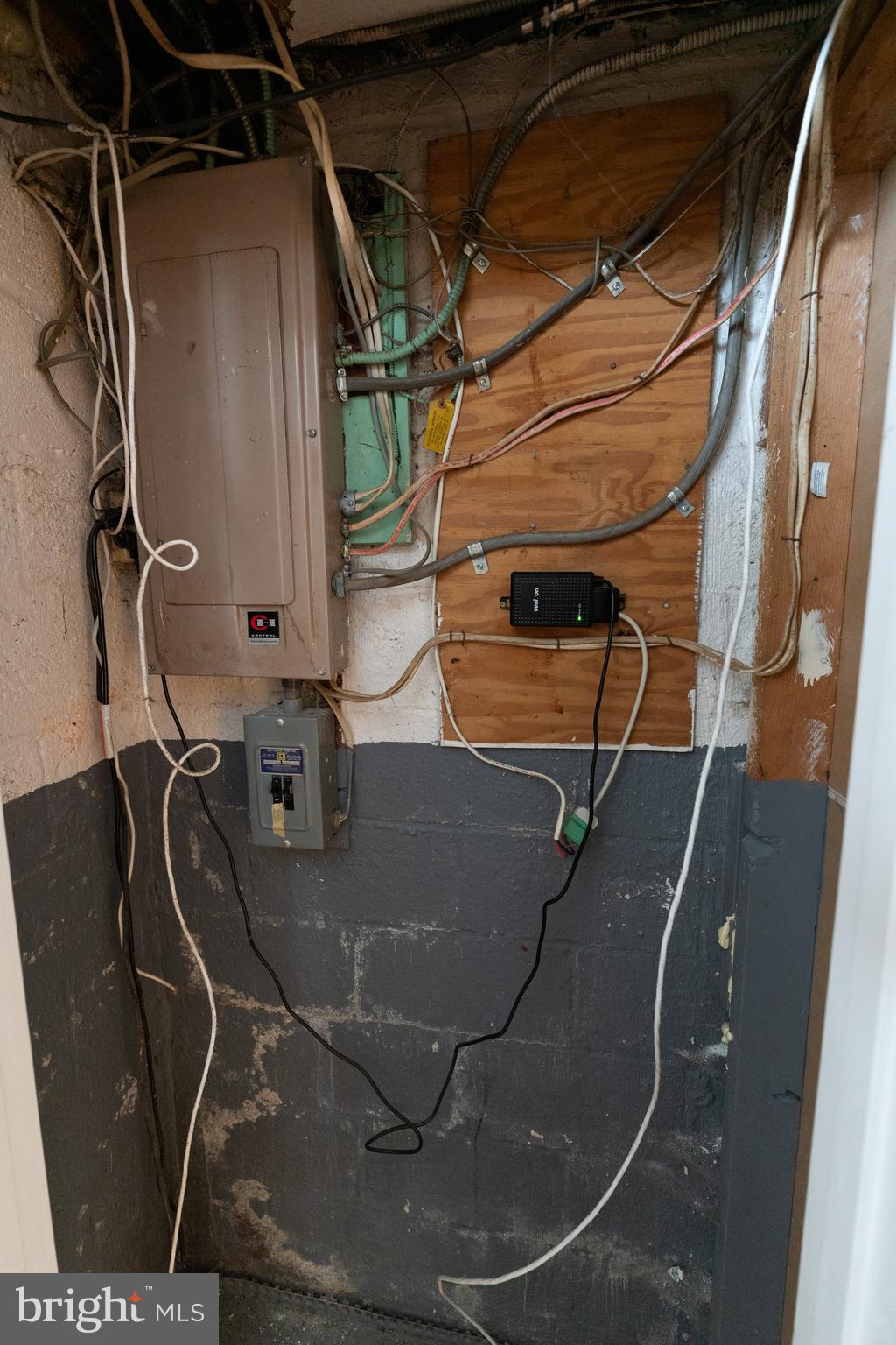 ROCKWOOD - Residential