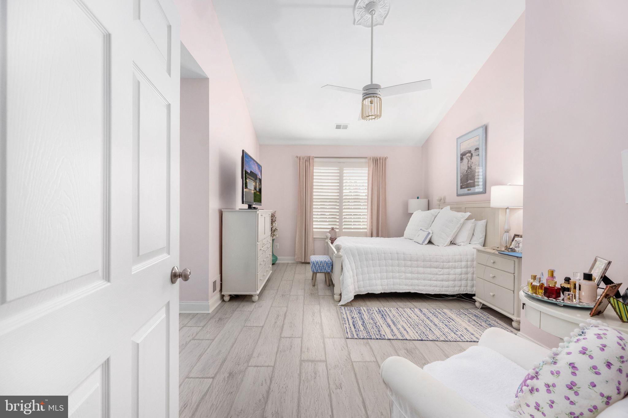 VIRGINIA HERITAGE AT LEE'S PARK - Residential