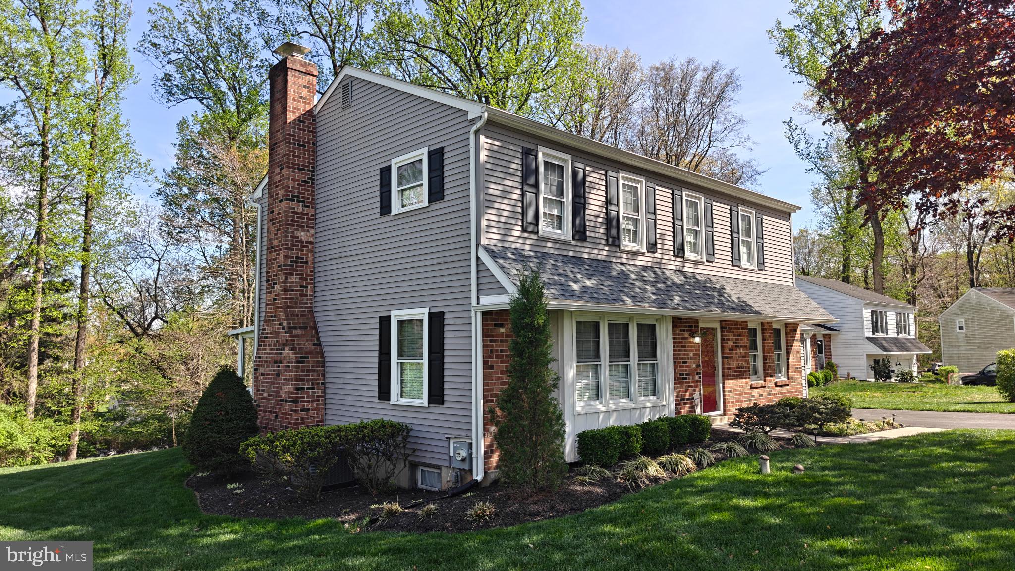 215 ELTON CIRCLE