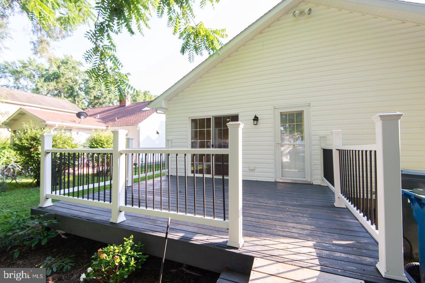 EASTON - Residential