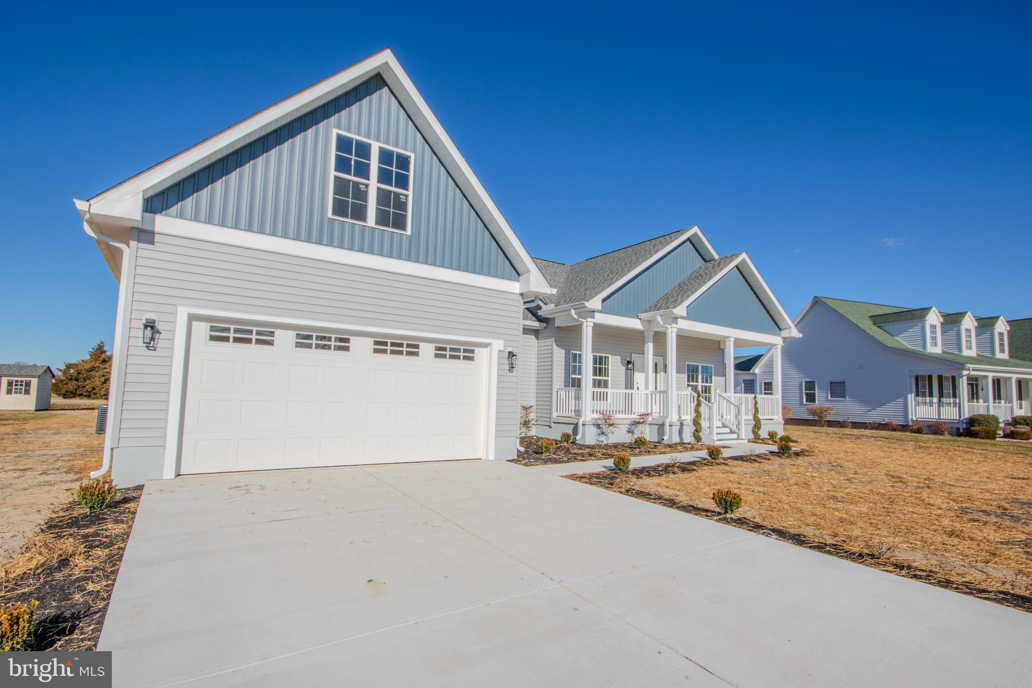 EAST FIELD - Residential