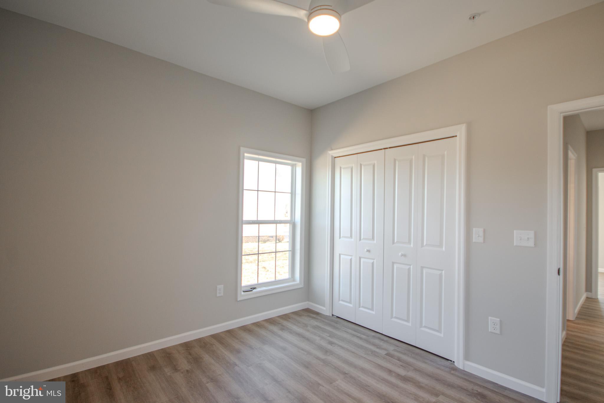 EAST FIELD - Residential