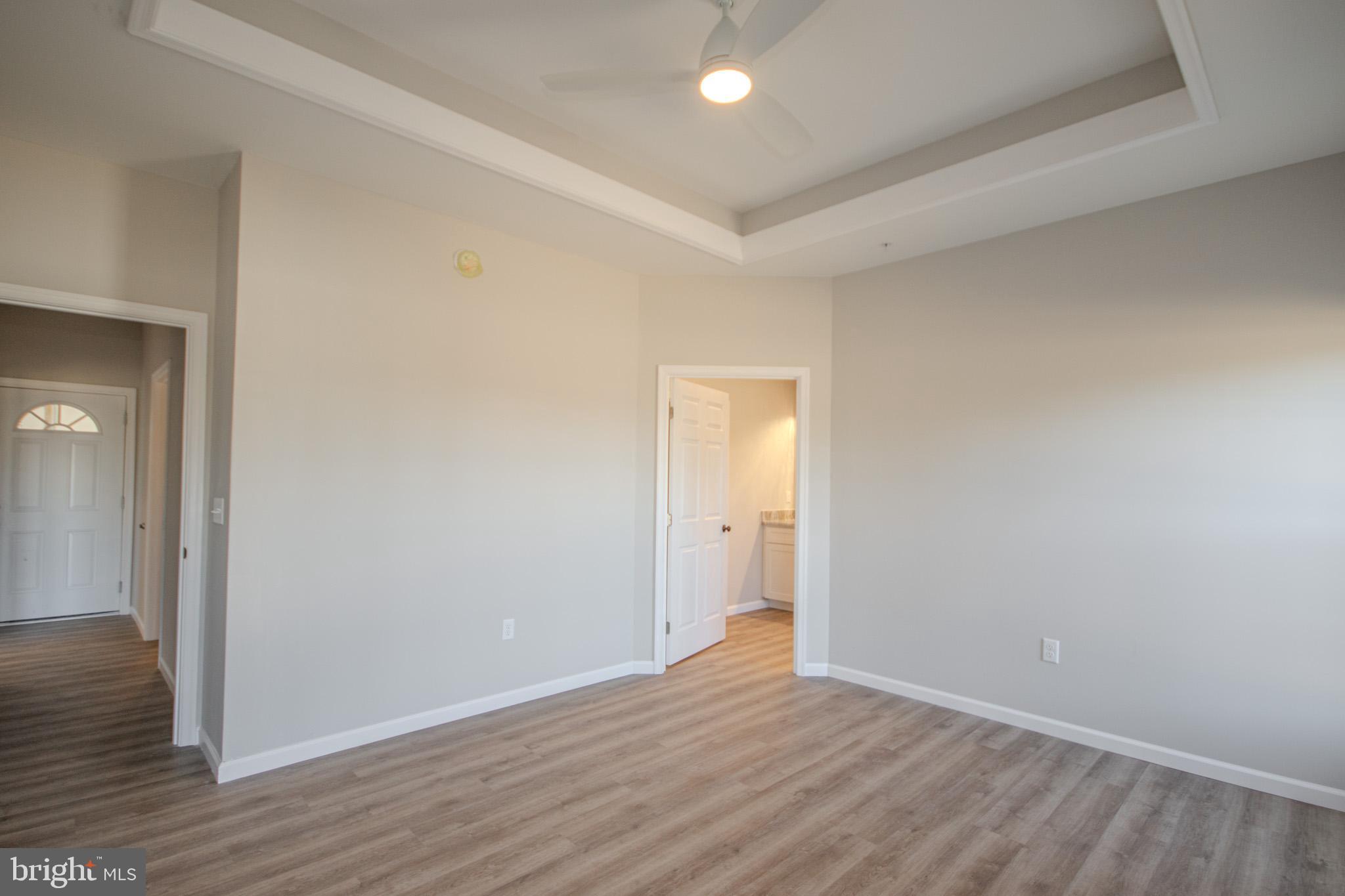 EAST FIELD - Residential