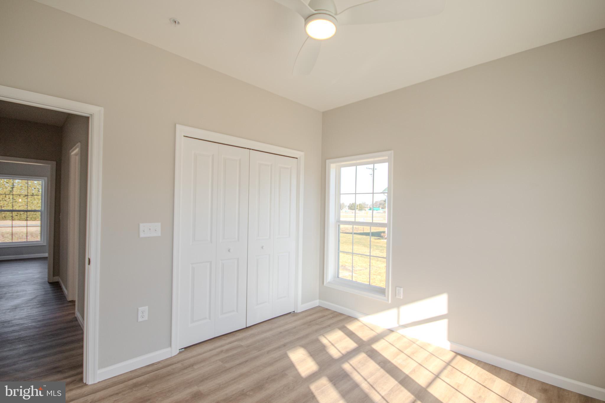 EAST FIELD - Residential