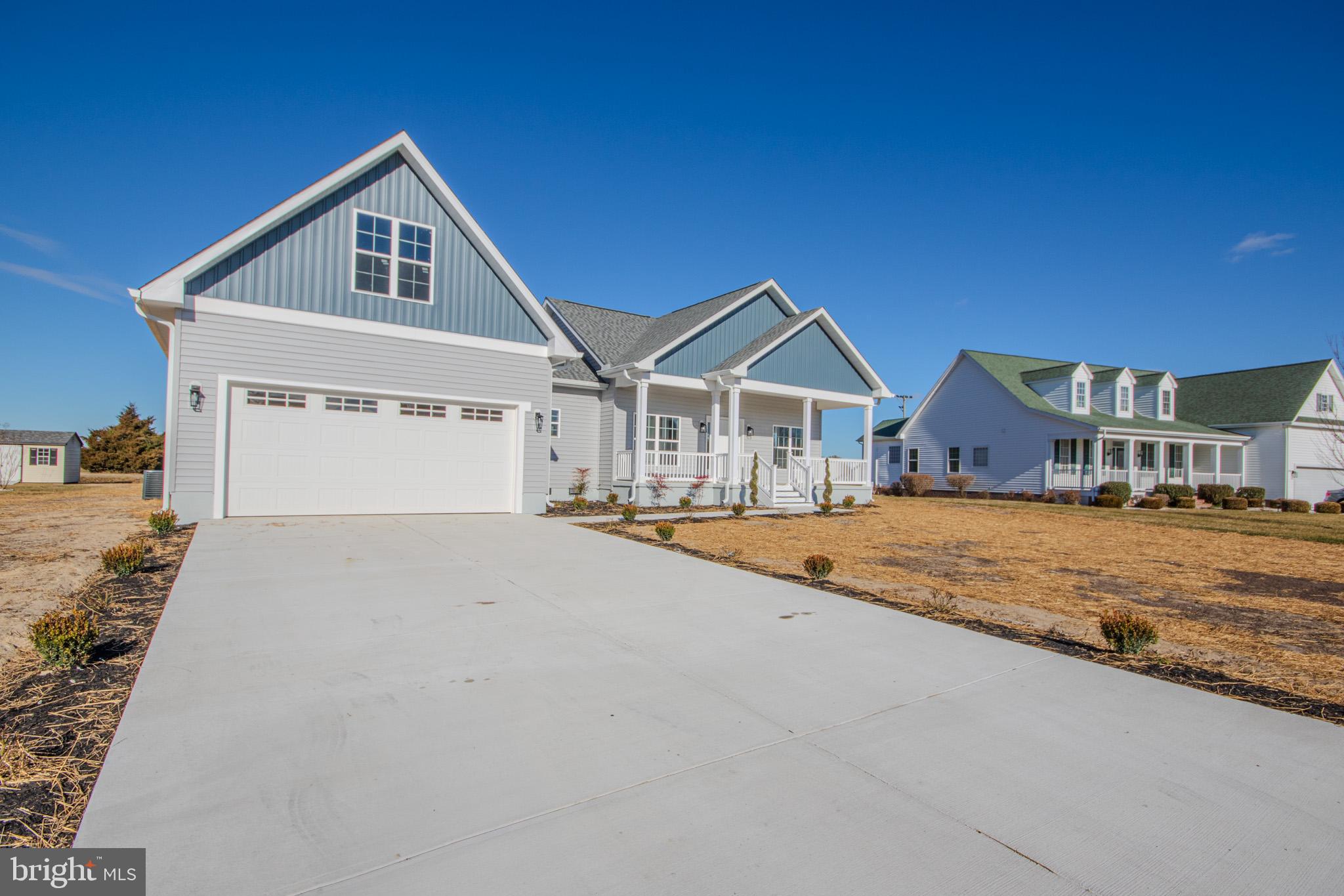 EAST FIELD - Residential