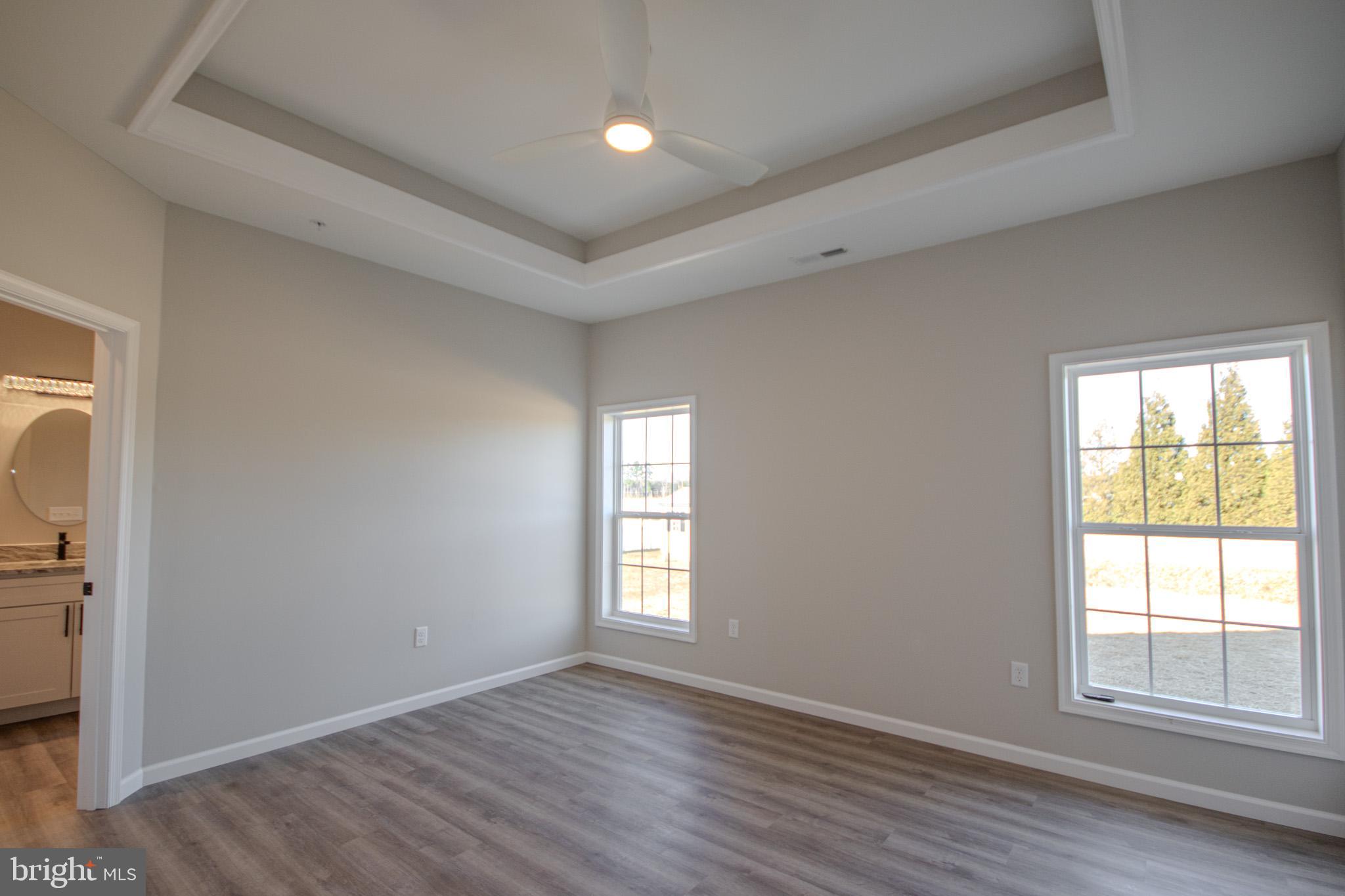 EAST FIELD - Residential