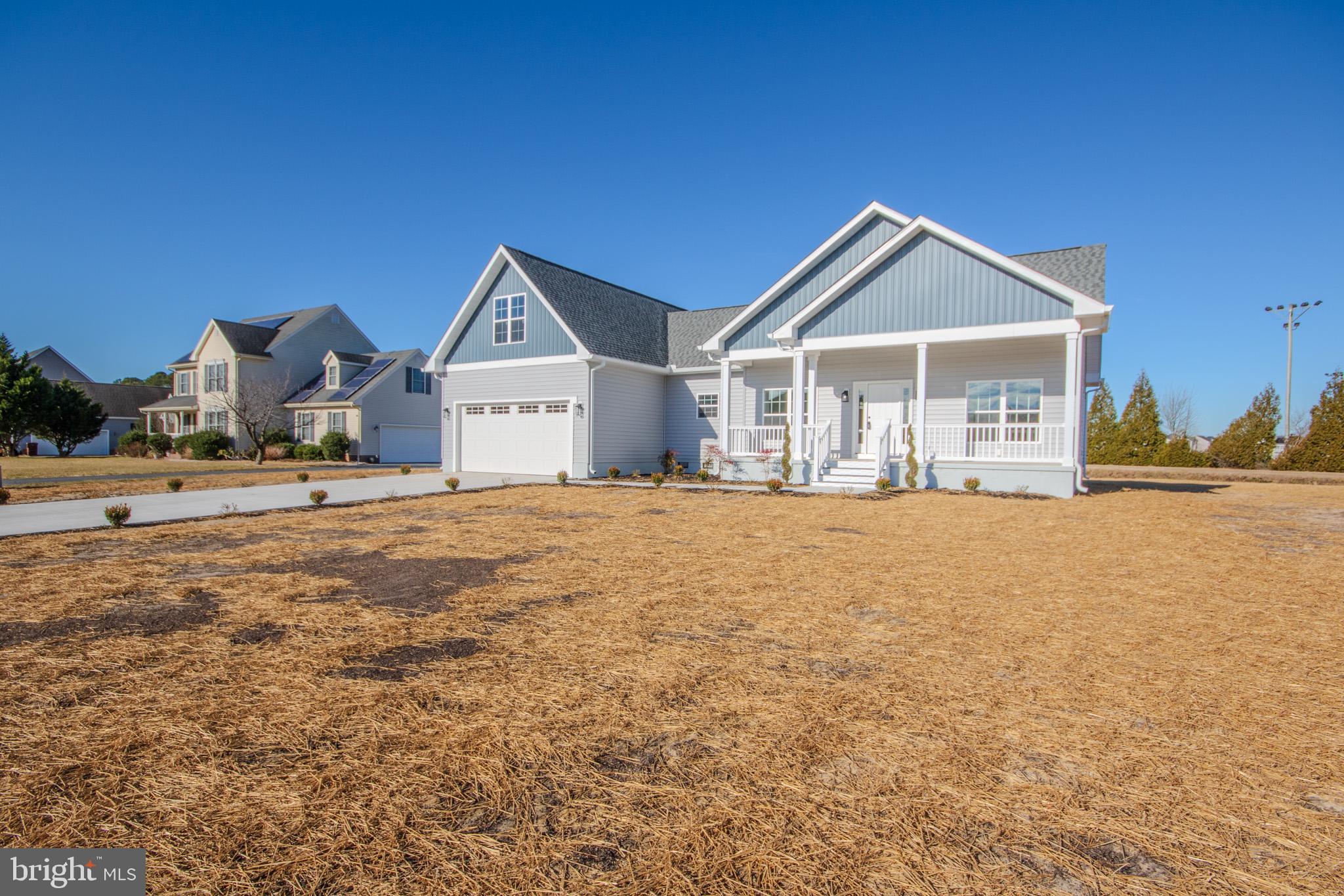 EAST FIELD - Residential