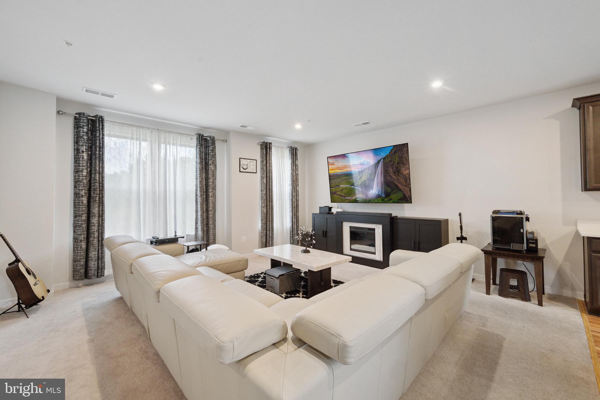 DULLES TECHNOLOGY - Residential