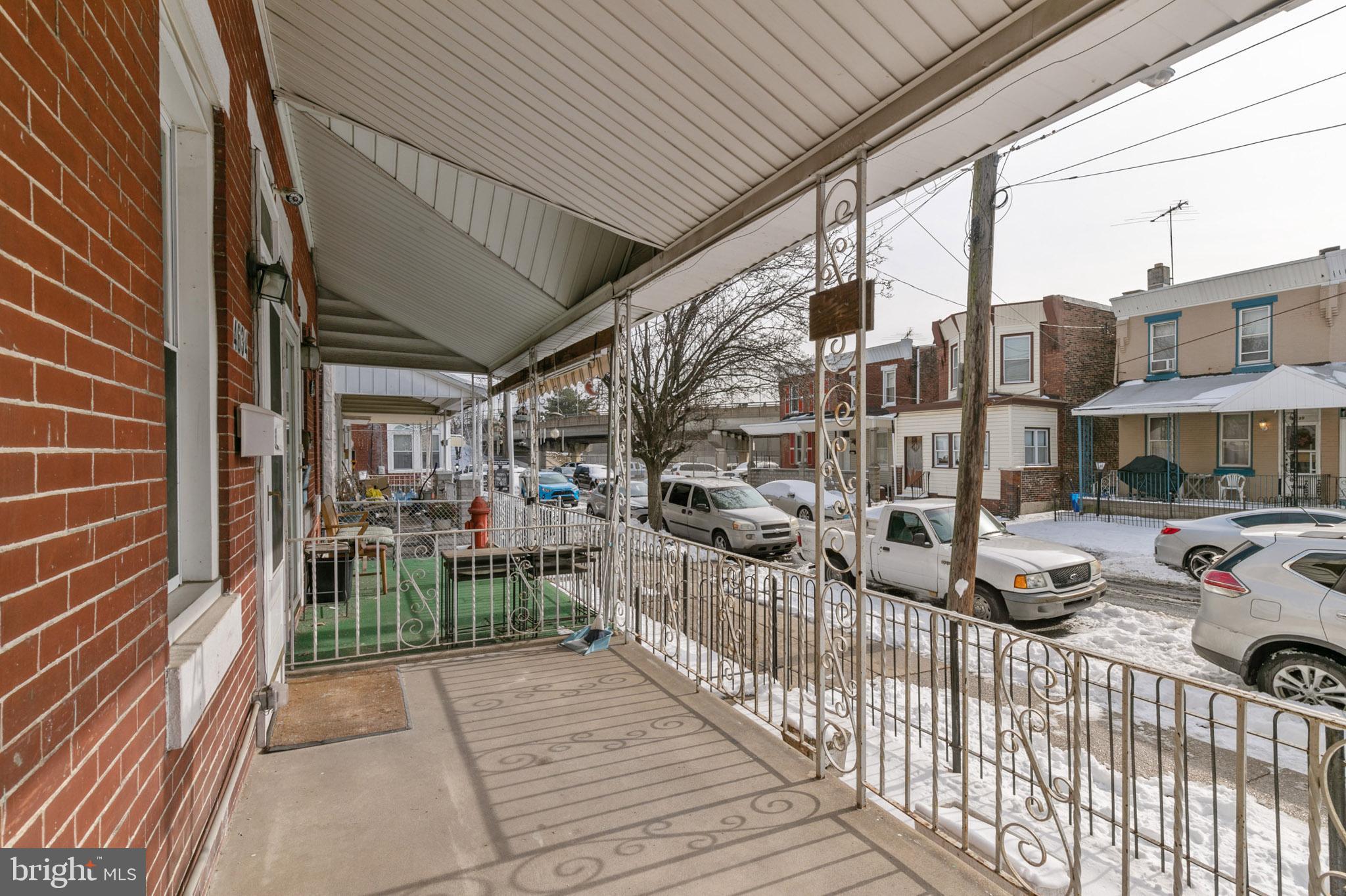 BRIDESBURG - Residential