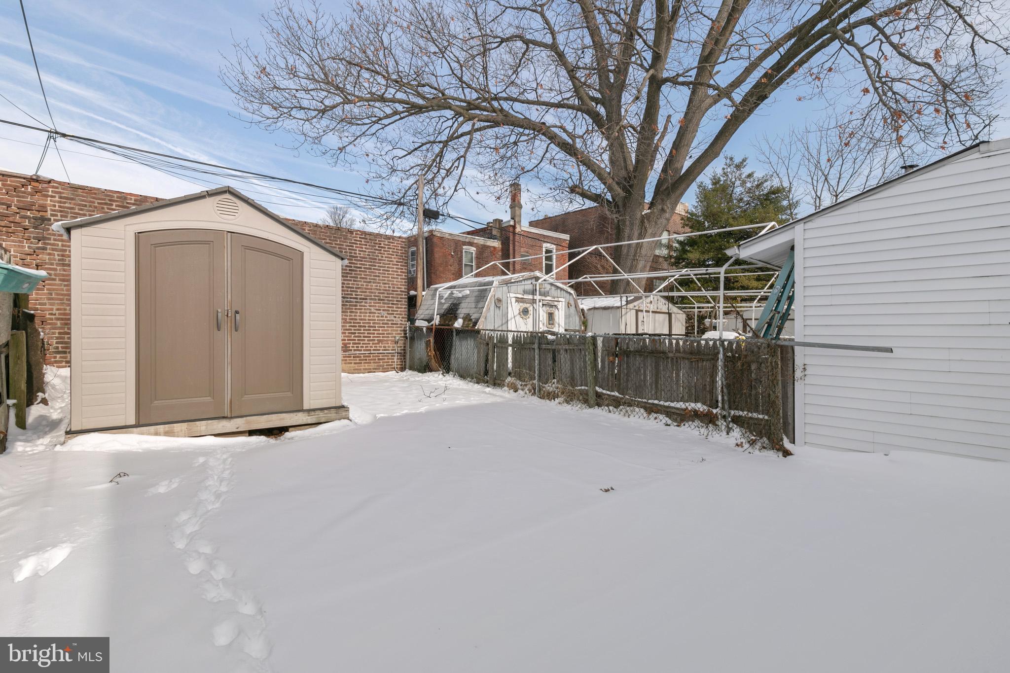 BRIDESBURG - Residential