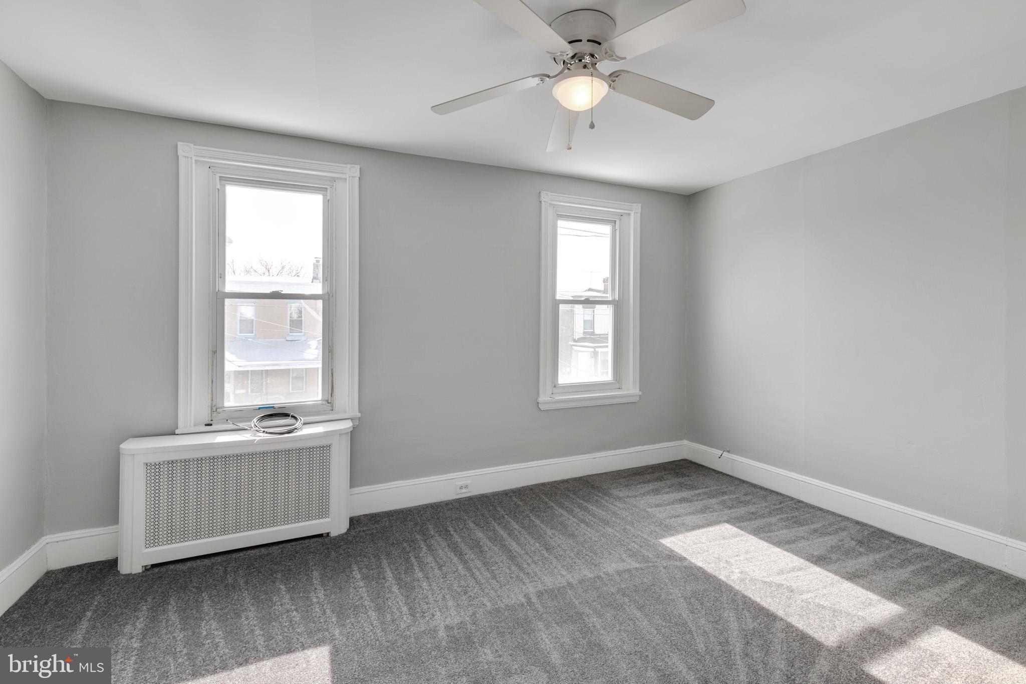 BRIDESBURG - Residential