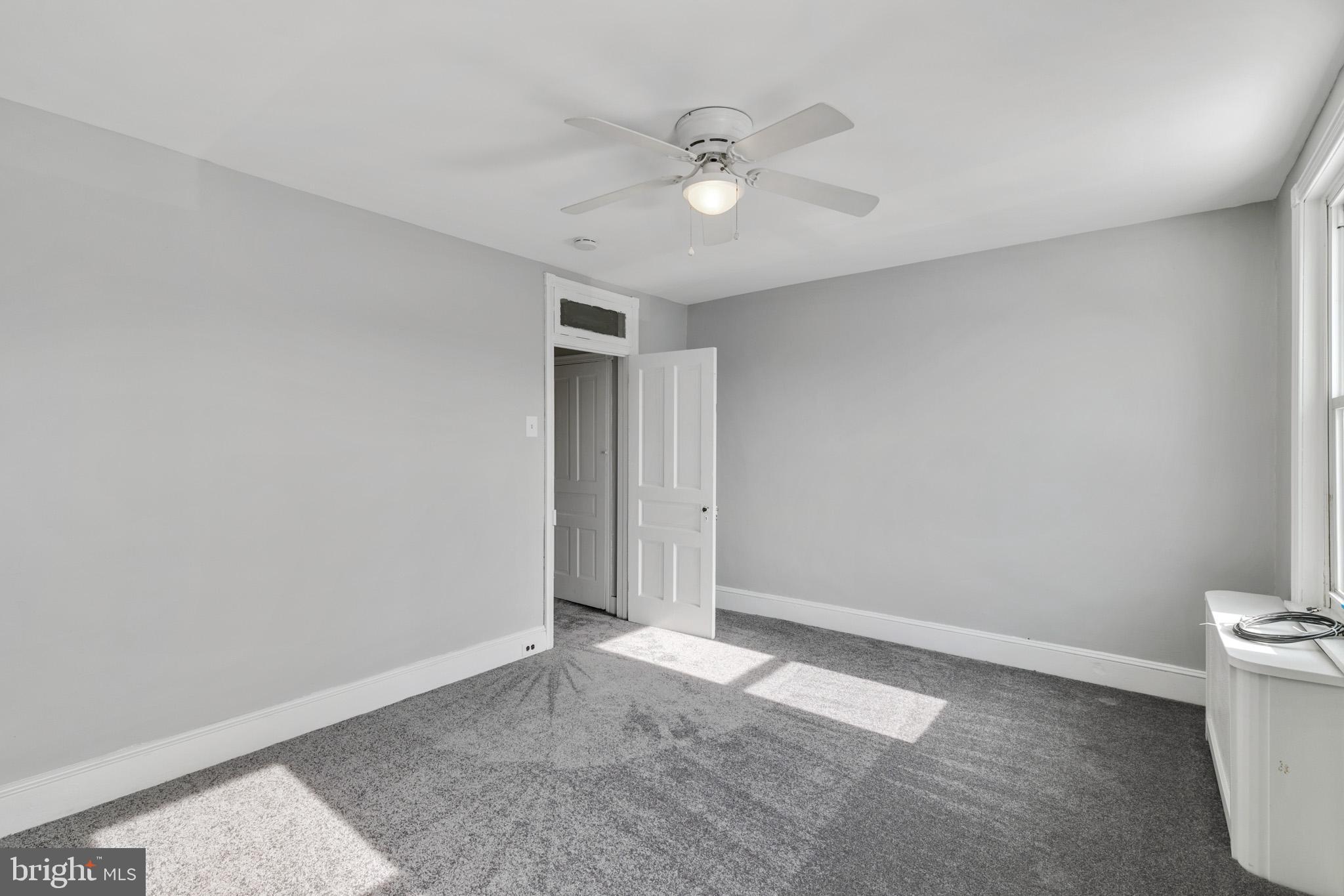 BRIDESBURG - Residential