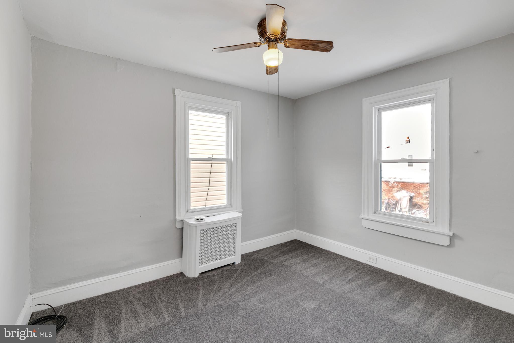 BRIDESBURG - Residential
