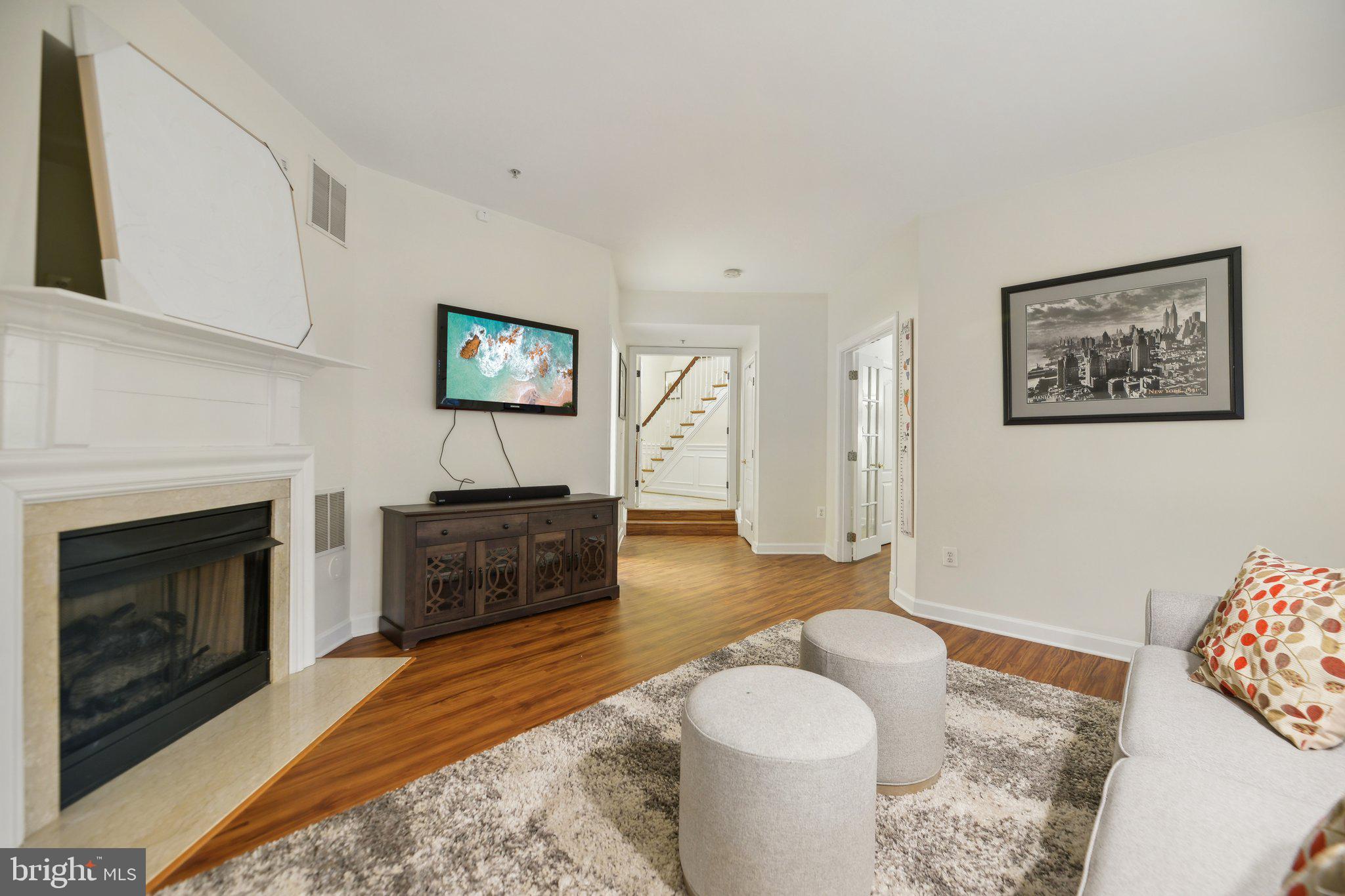 MEDINAH HOMES - Residential Lease