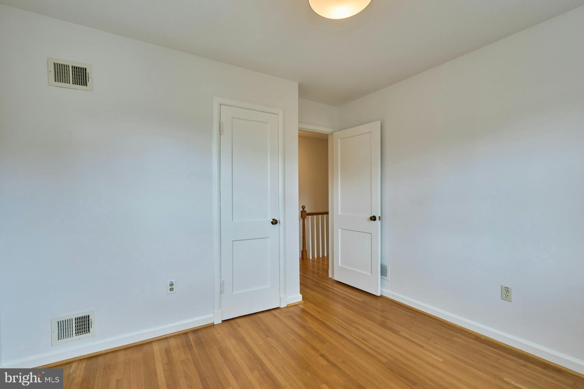 MUNSON'S - Residential