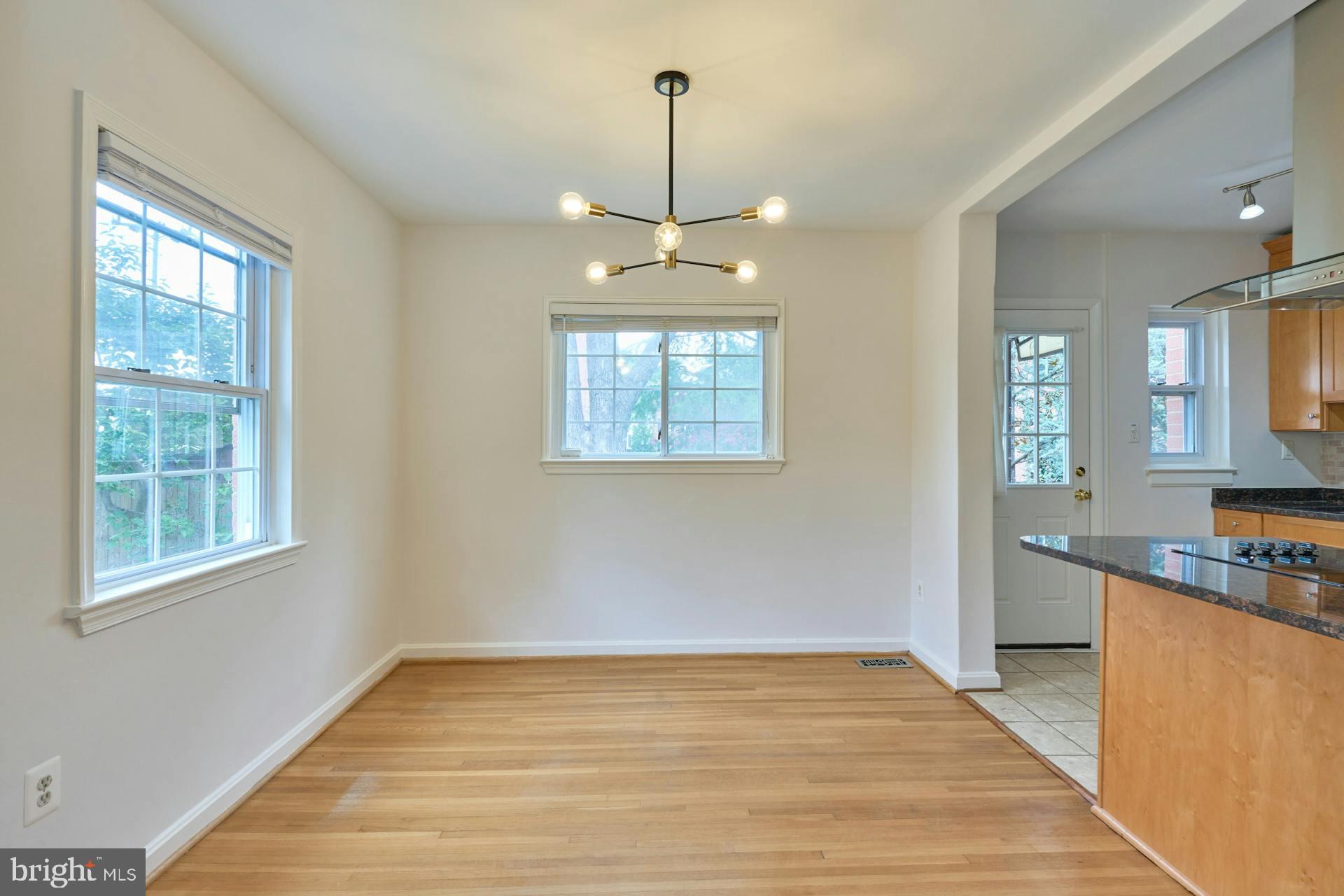 MUNSON'S - Residential