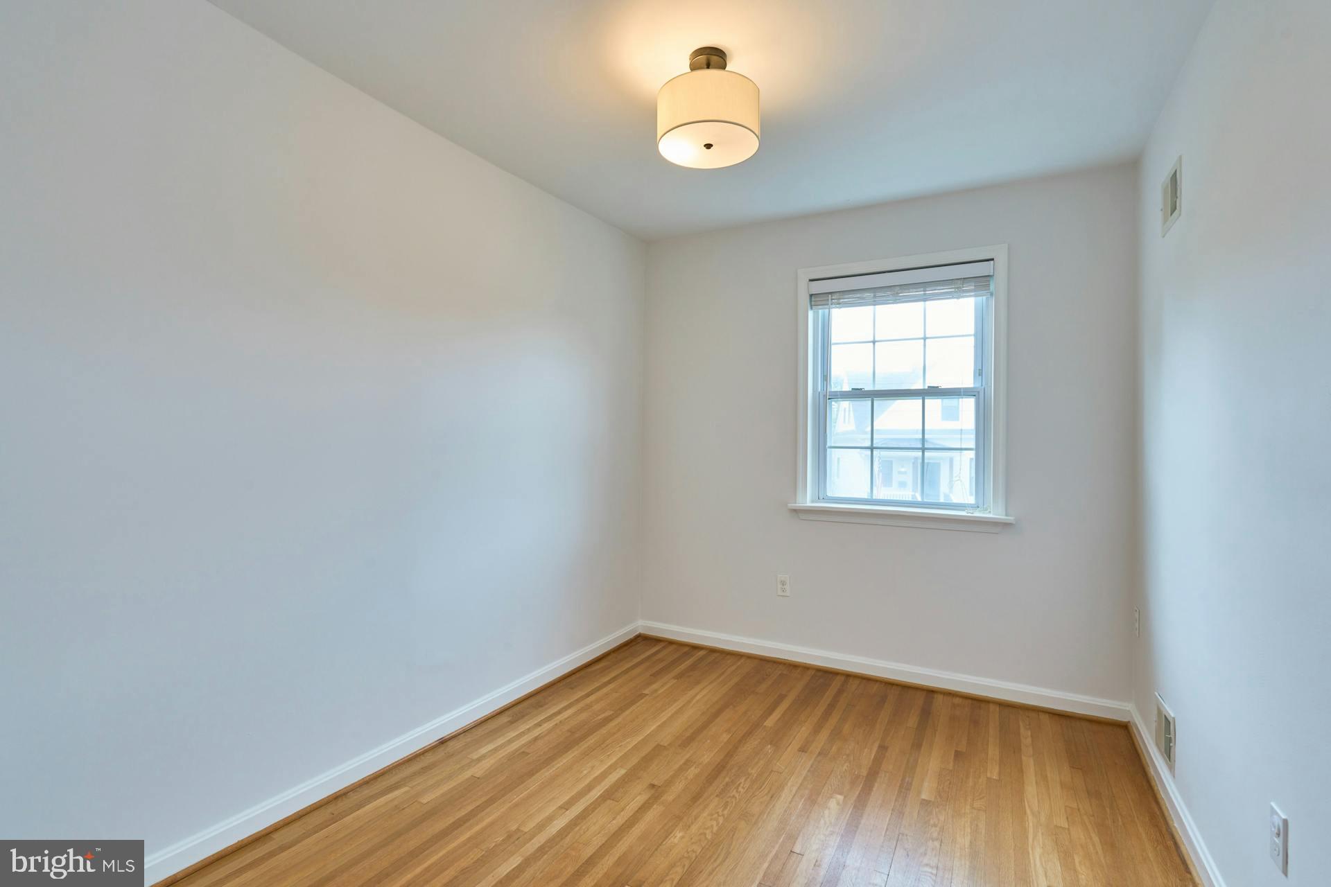 MUNSON'S - Residential