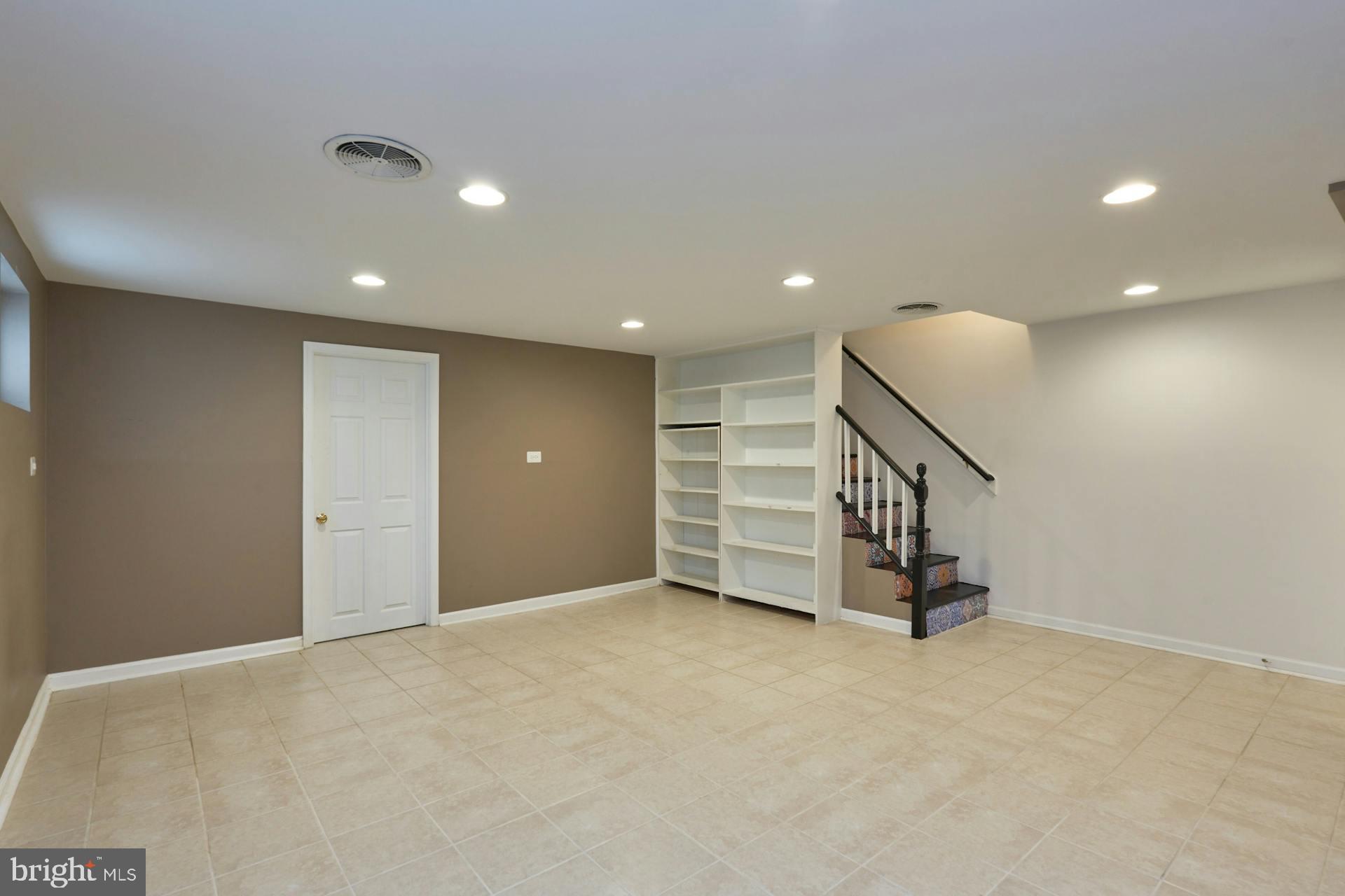 MUNSON'S - Residential