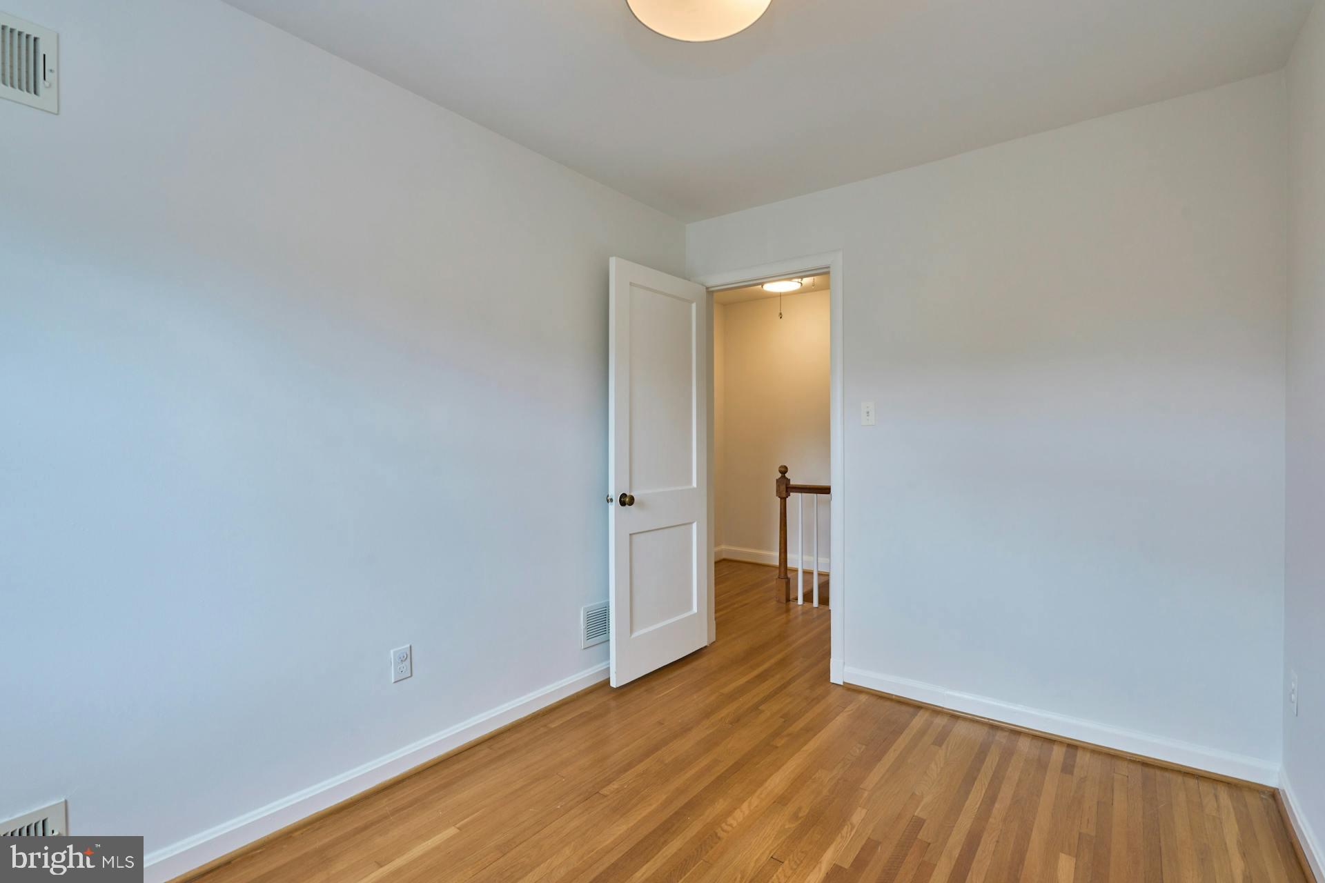 MUNSON'S - Residential