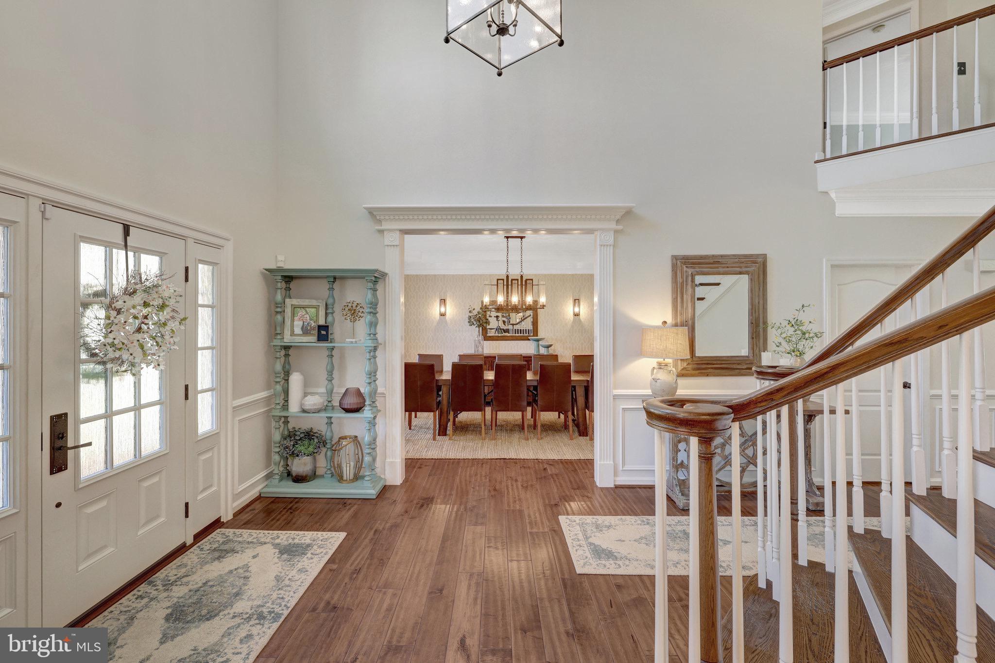 OAKTON RIDGE - Residential