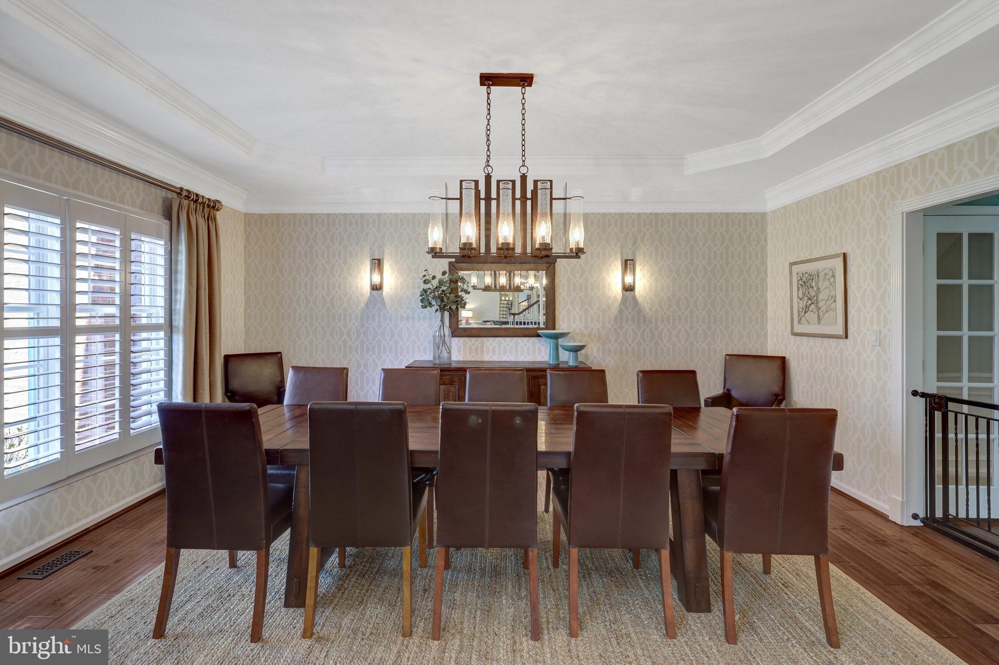 OAKTON RIDGE - Residential