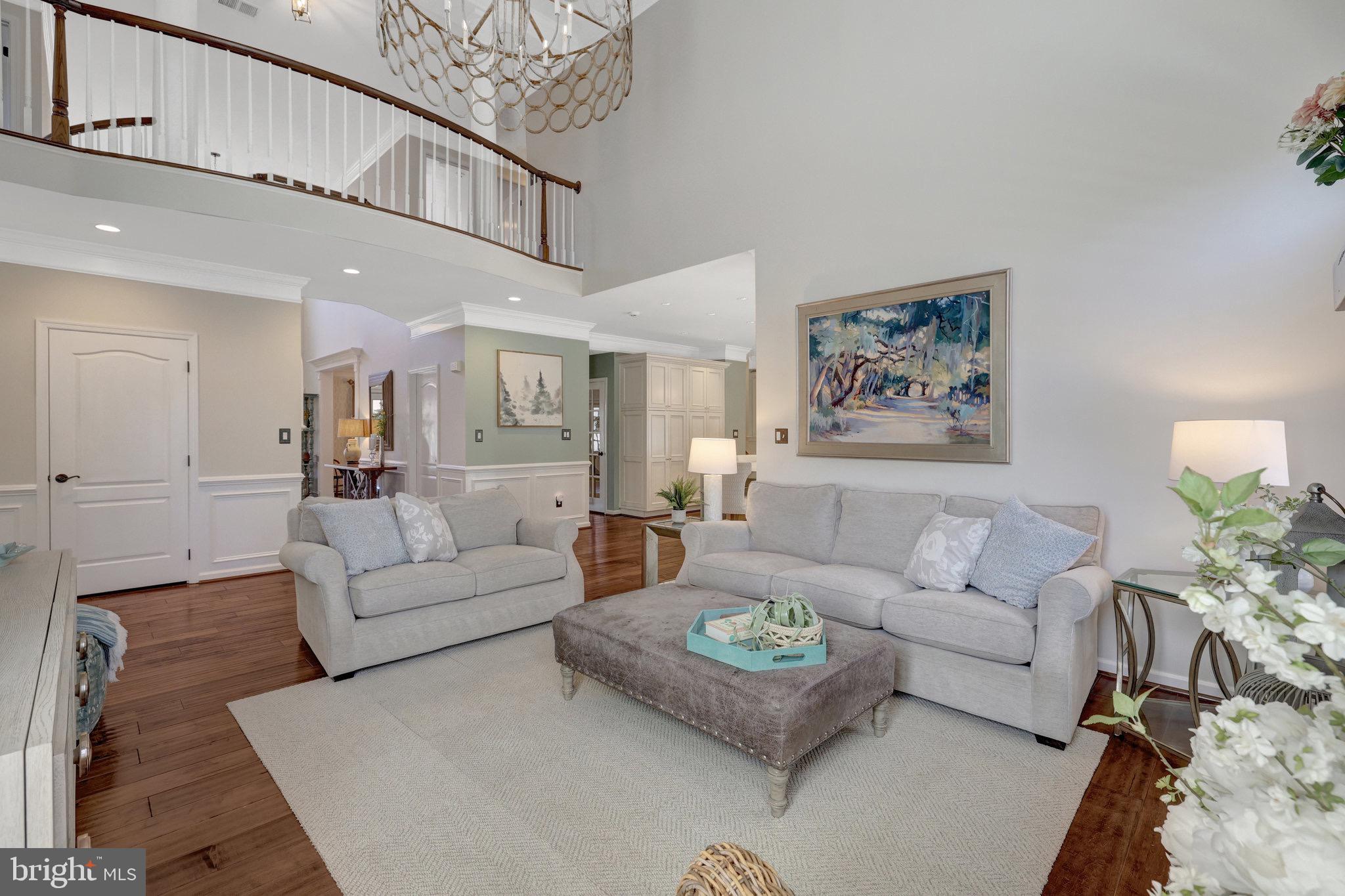 OAKTON RIDGE - Residential