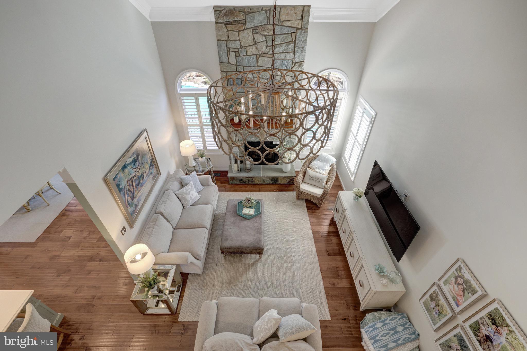 OAKTON RIDGE - Residential