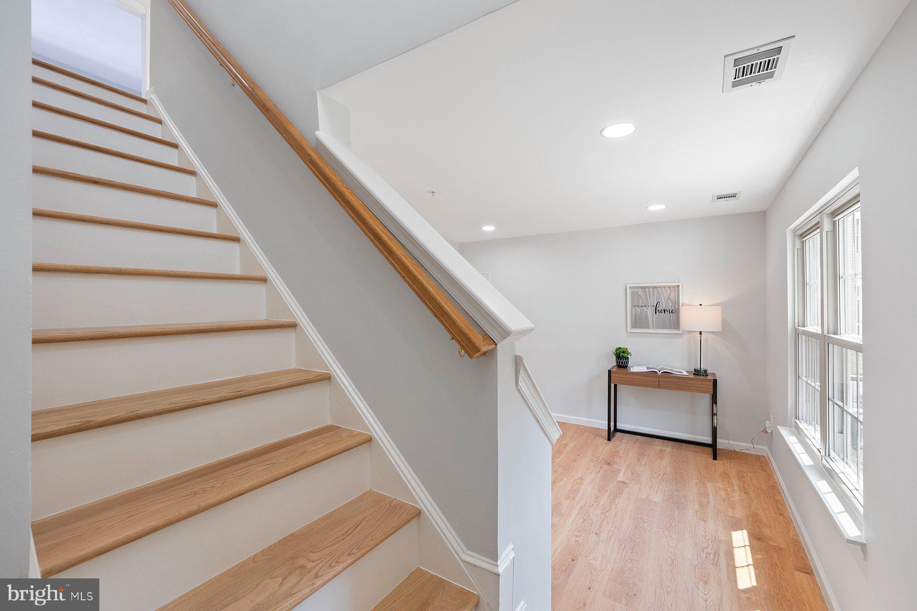 12133 AMBER RIDGE CIRCLE