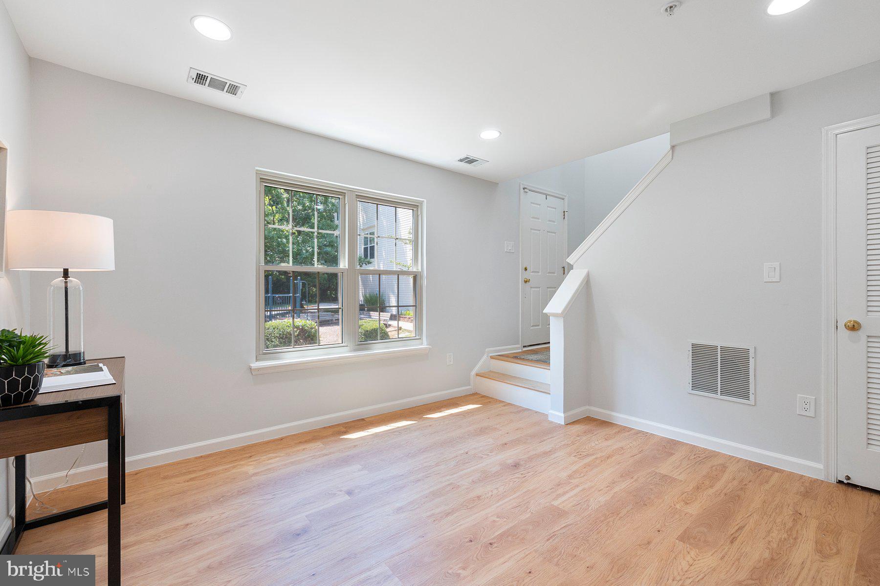 12133 AMBER RIDGE CIRCLE