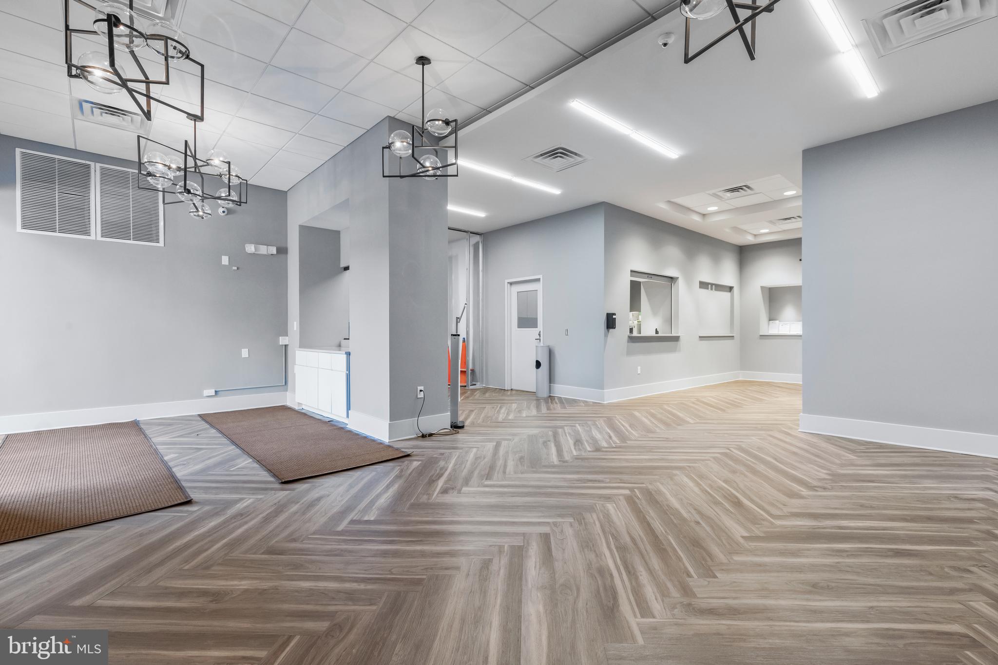 GREENHOUSE - Residential Lease