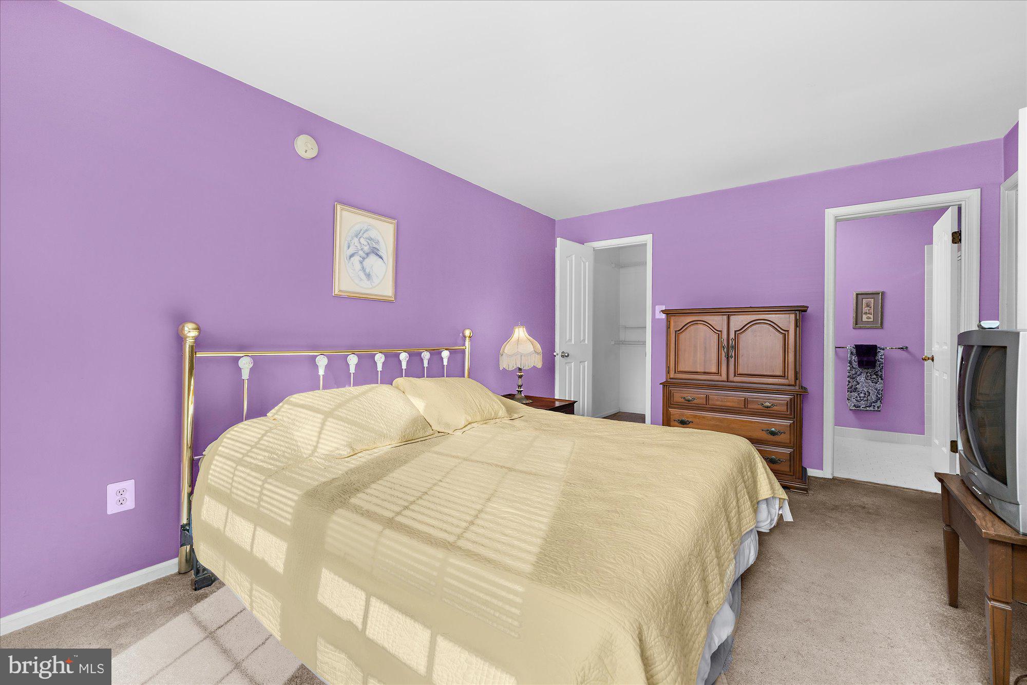 MONTGOMERY BROOKE - Residential