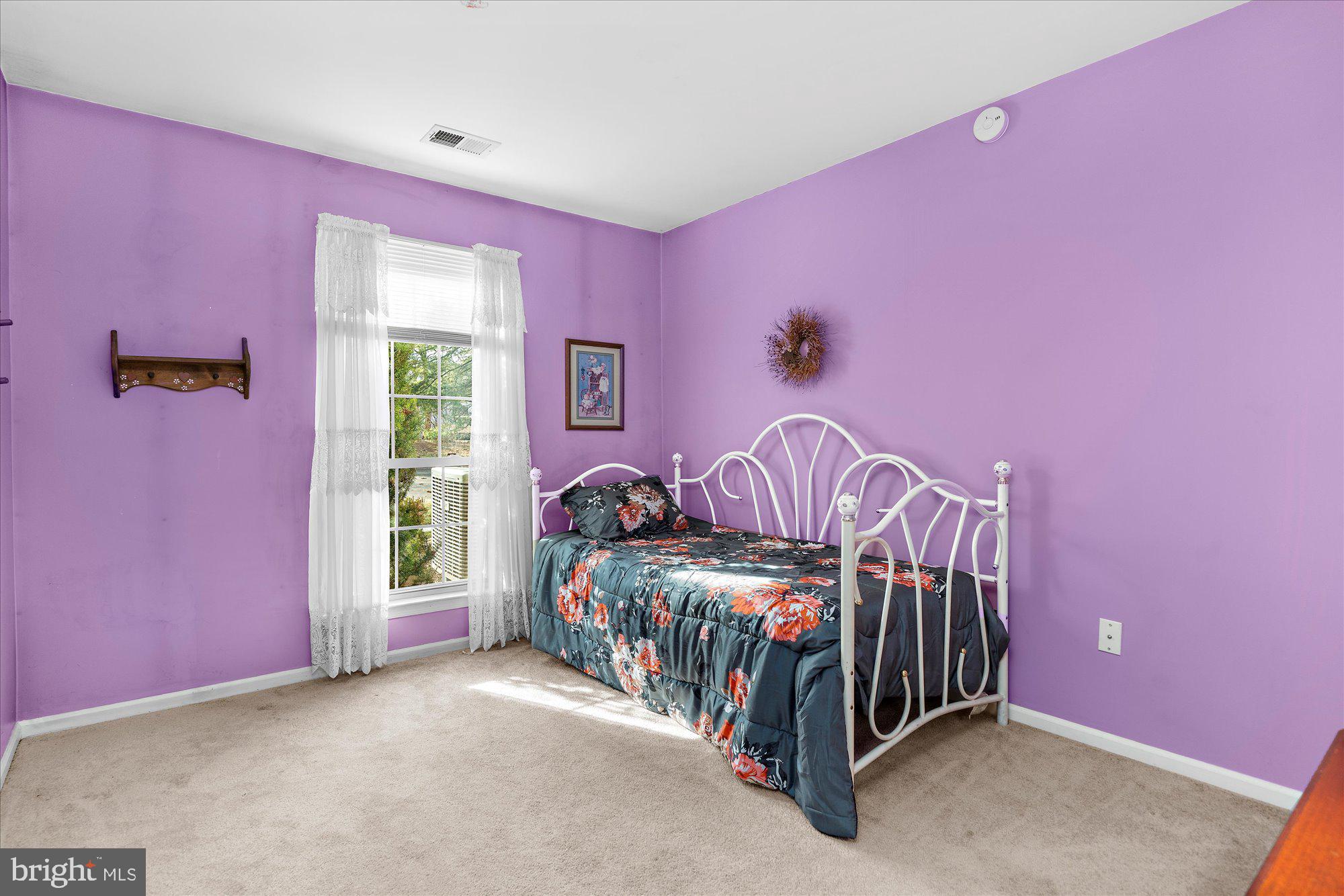 MONTGOMERY BROOKE - Residential