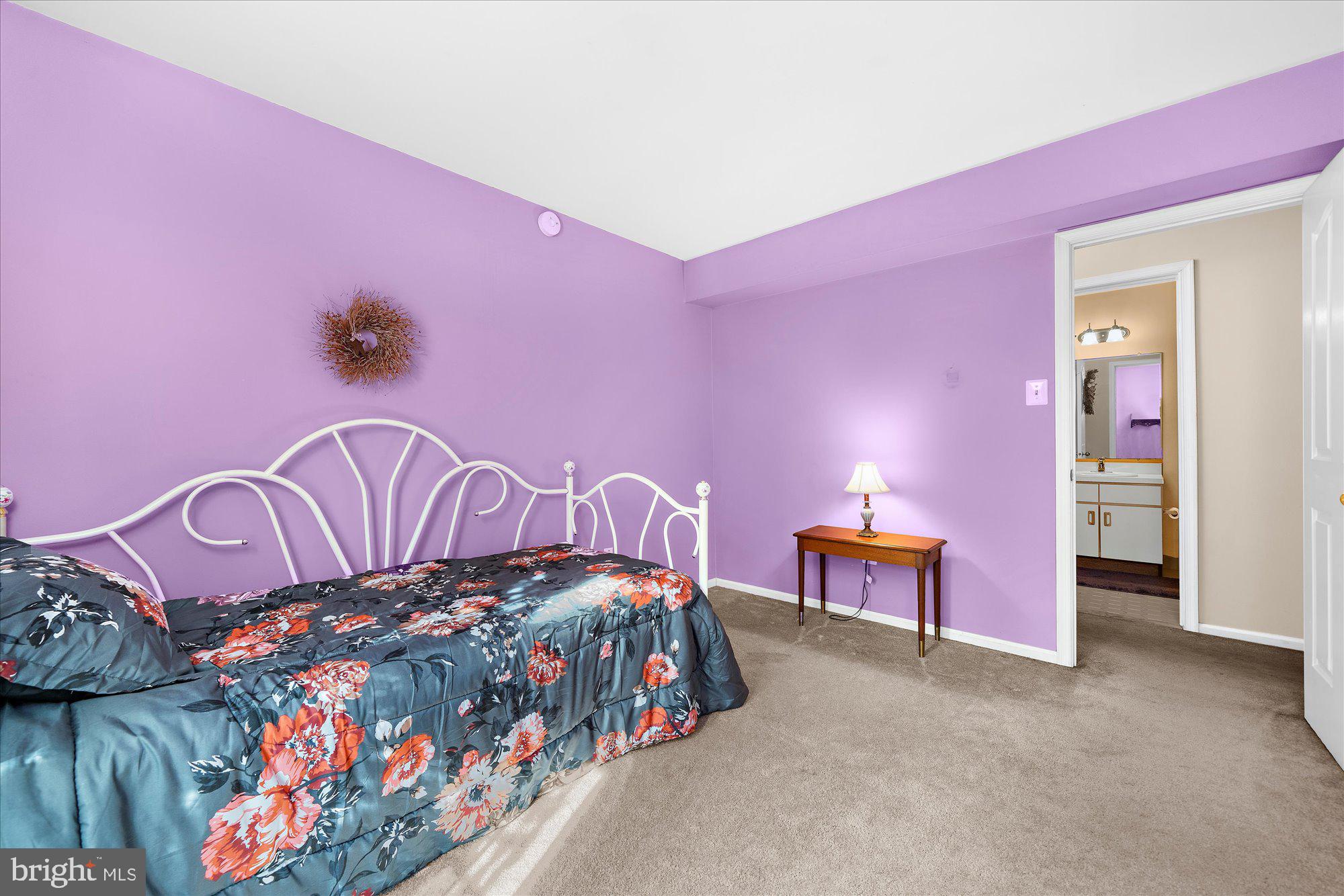 MONTGOMERY BROOKE - Residential