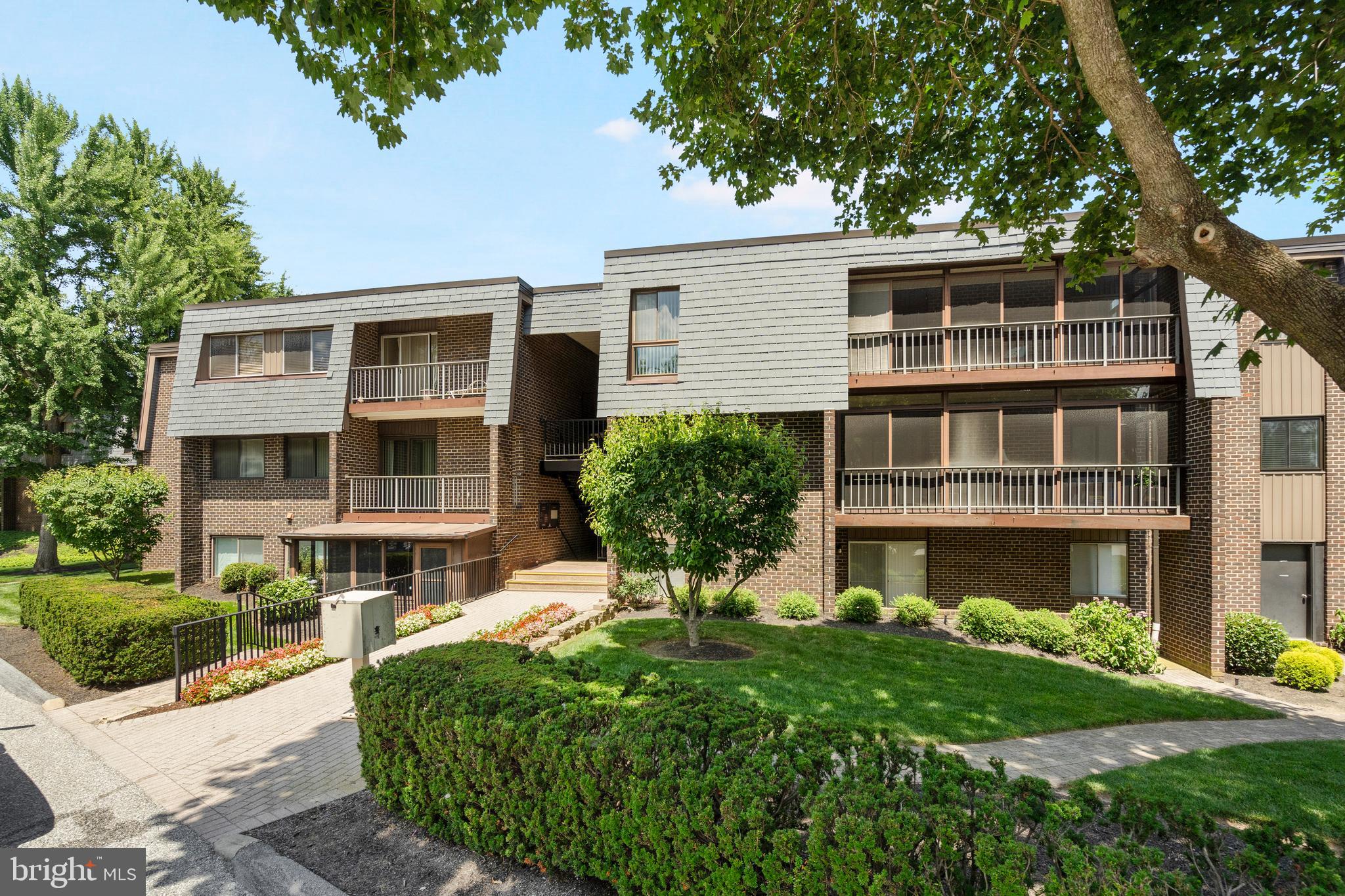 STEVENSON VILLAGE - Residential