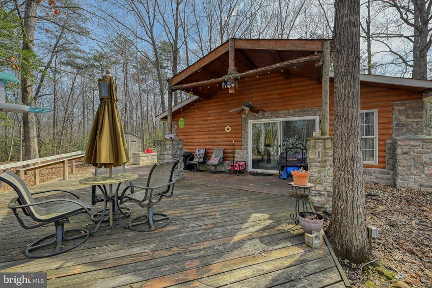 Great Little Lake Anna Cabin. This is a great long term, short term rental and or vacation home.
Custom Renovation with log and stone! super cute! Cheap entry level at Lake Anna!