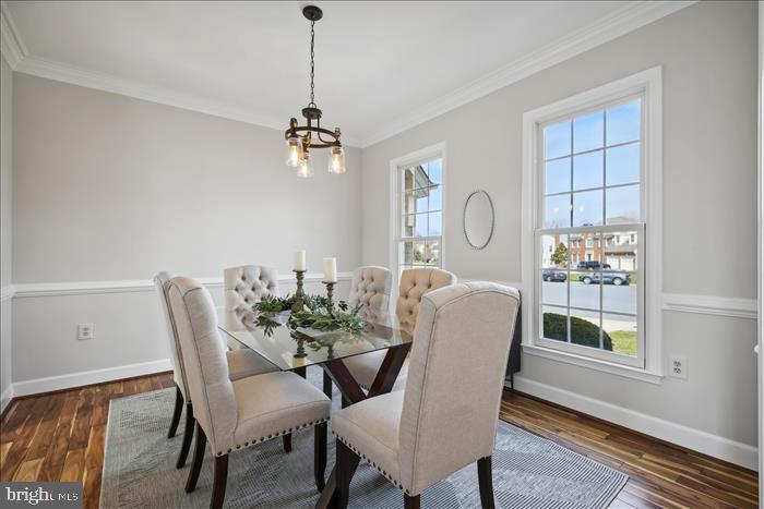 CHANTILLY HIGHLANDS - Residential