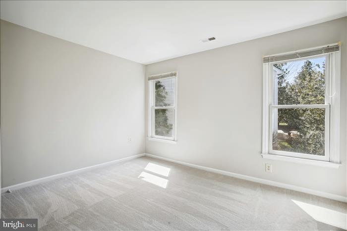 CHANTILLY HIGHLANDS - Residential